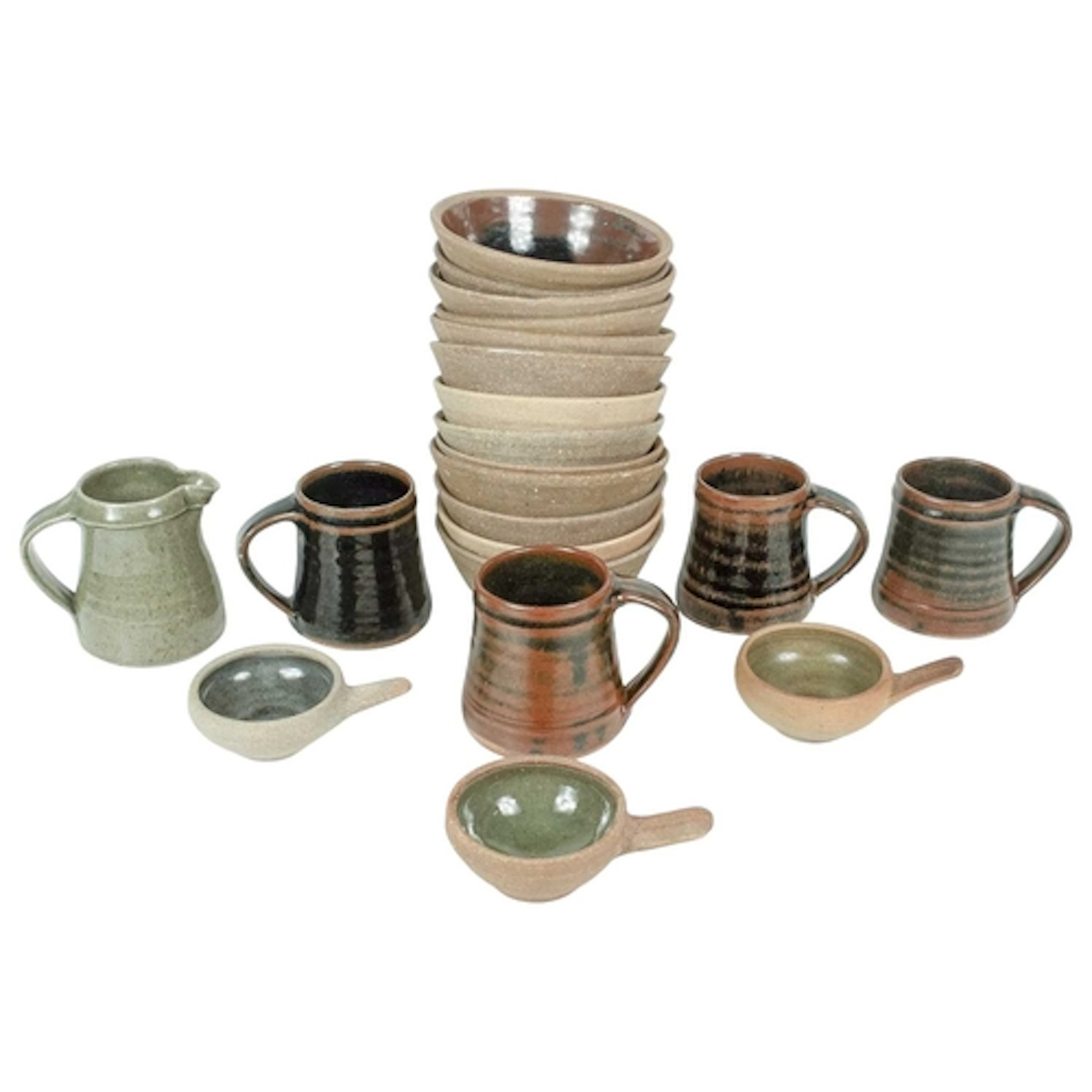 § A collection of Leach Pottery Standard Ware The collection...