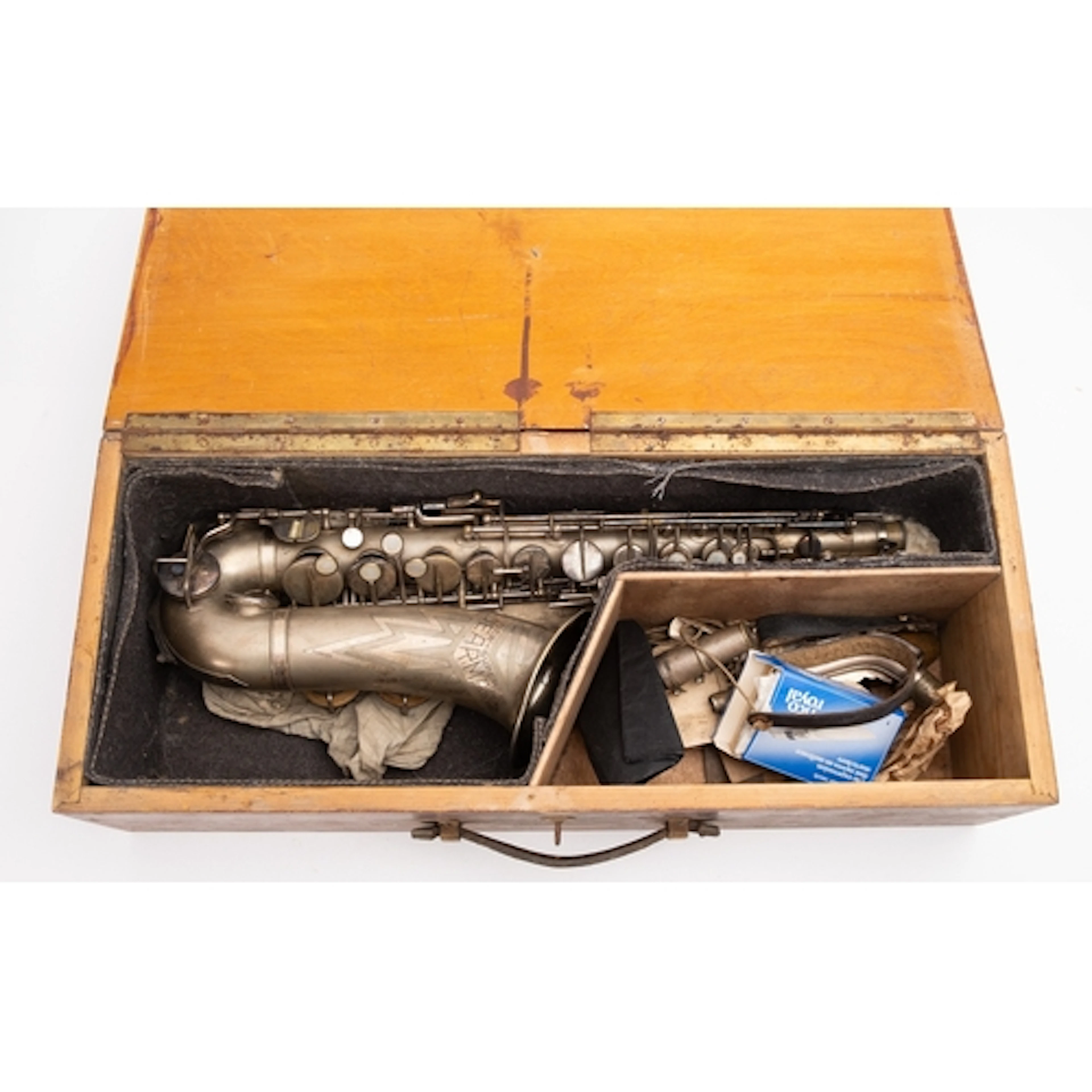 A Vintage De Arman New Super alto saxophone, silver plated b...