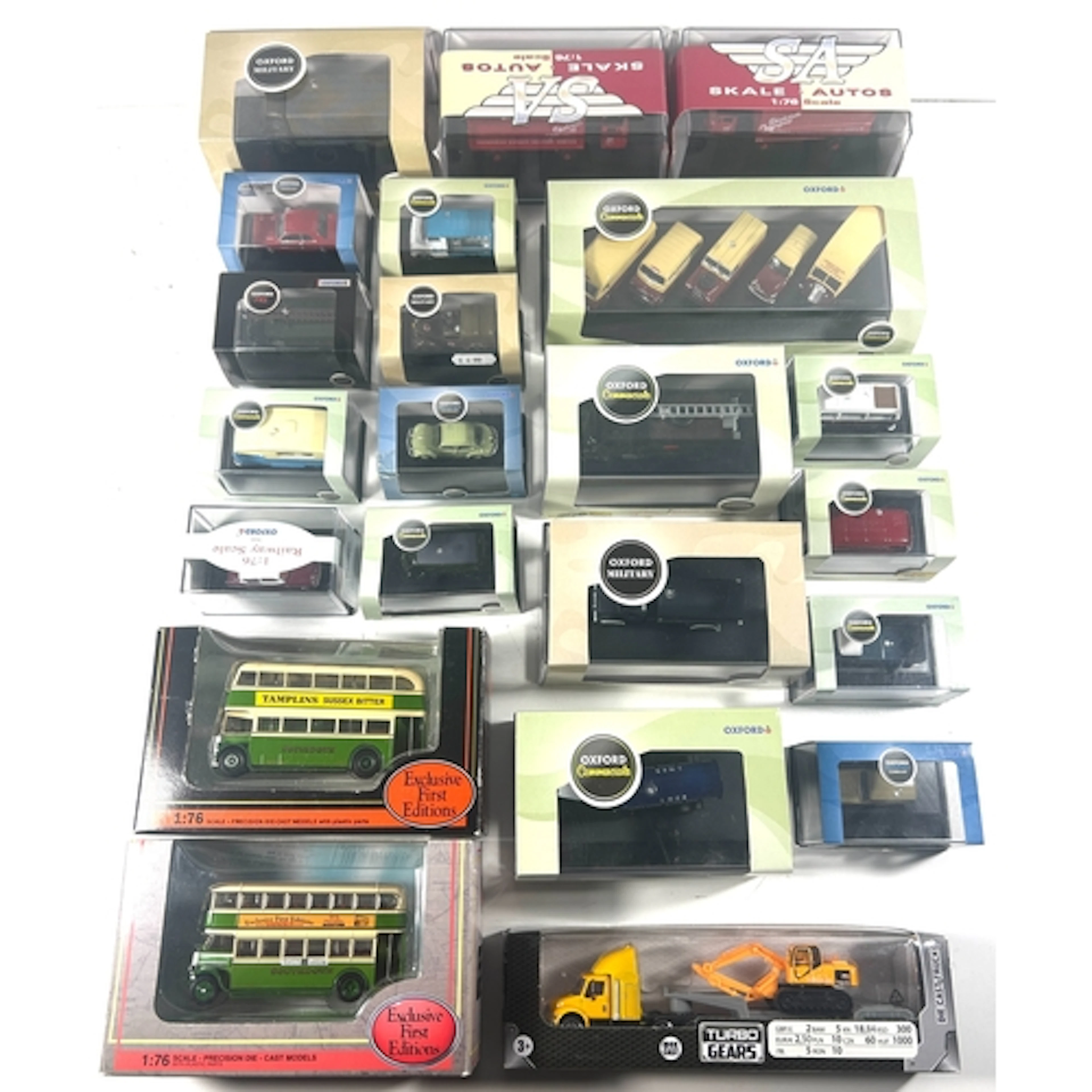 A quantity of various makes. 40 plus Oxford 1:76 scale vehic...