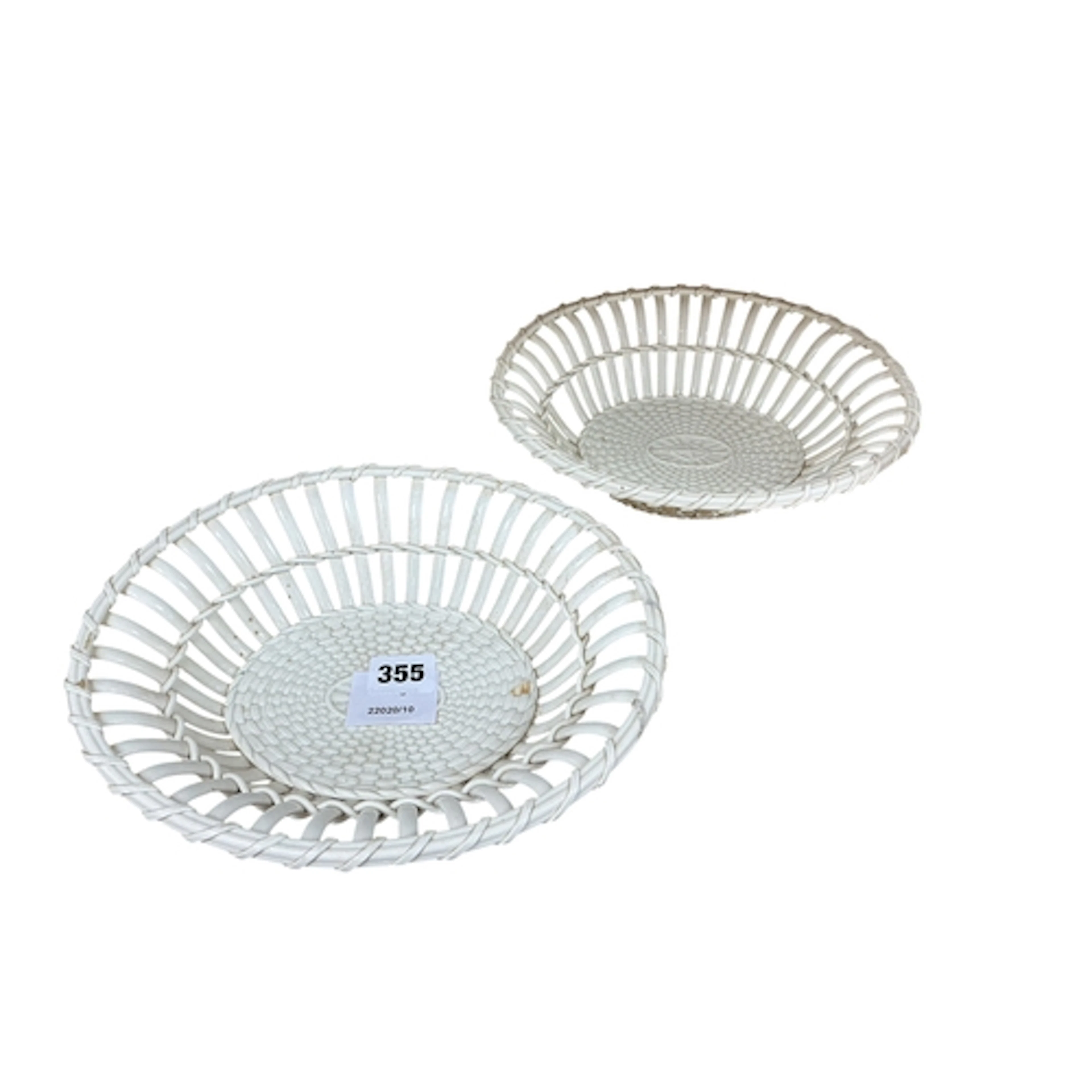 A pair of 19th century Wedgwood creamware oval baskets, widt...