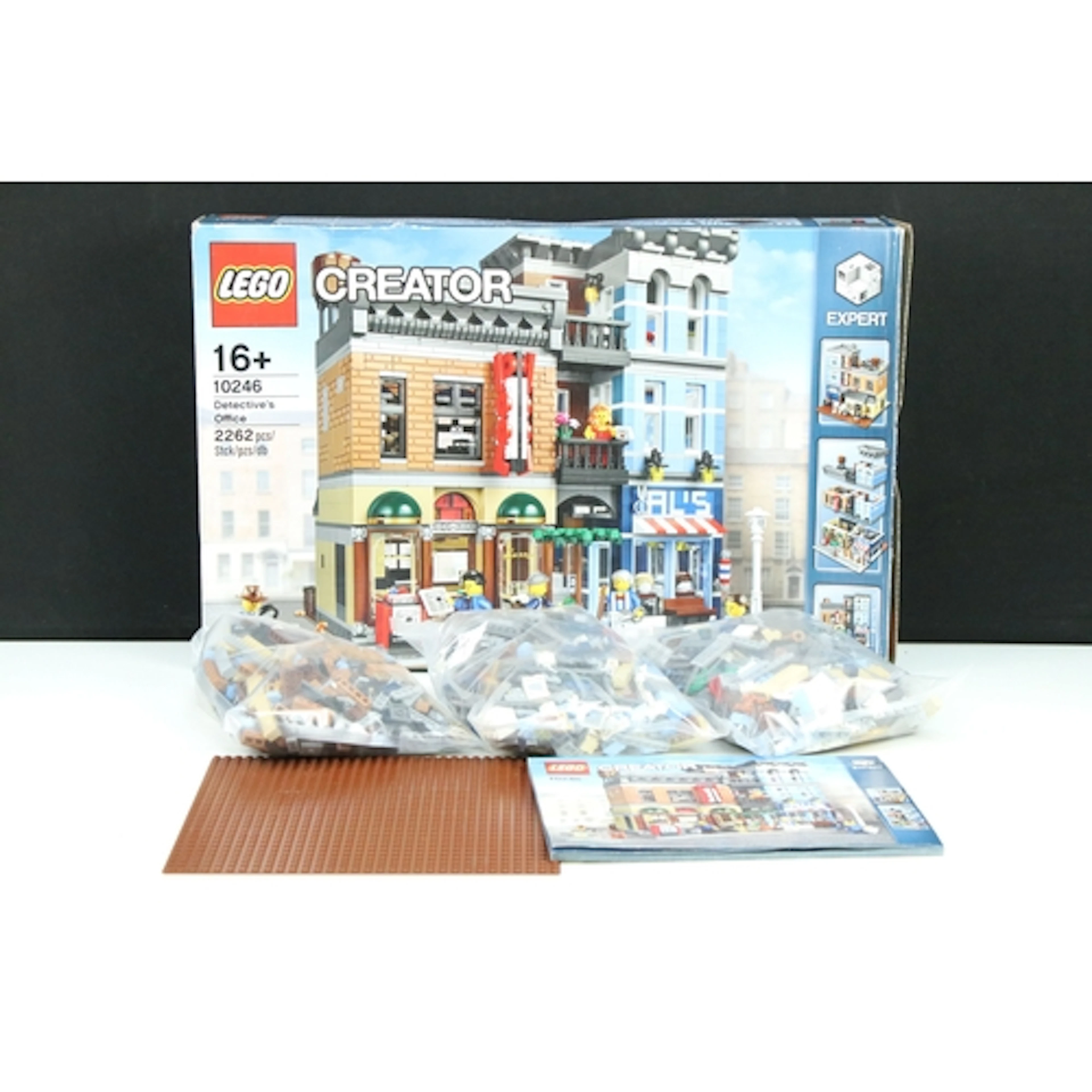 Lego - Boxed Lego Creator 10246 Detective's Office, previous...