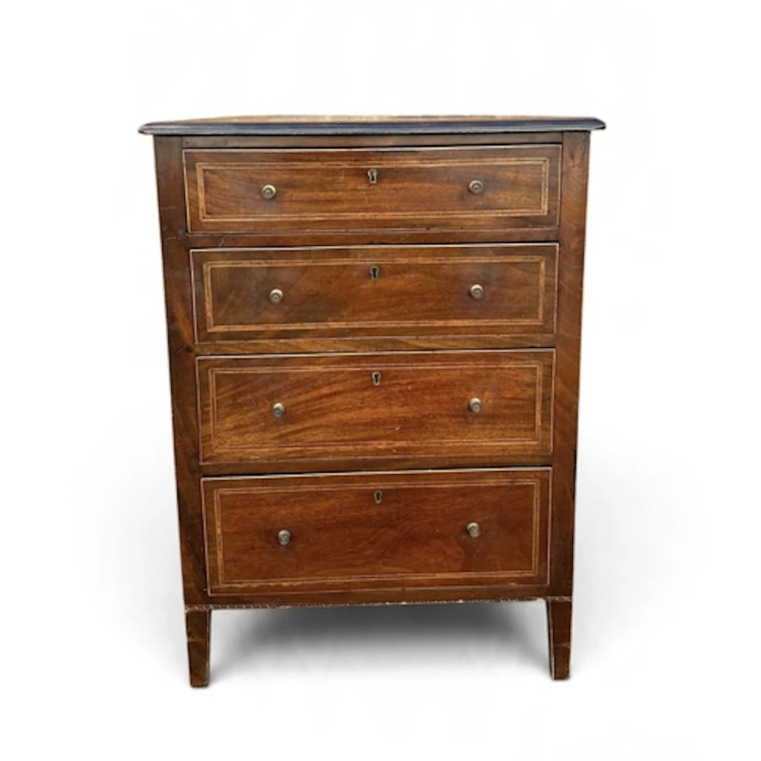 AN EDWARDIAN MAHOGANY CHEQUER BANDED AND BOXWOOD STRUNG CHES...