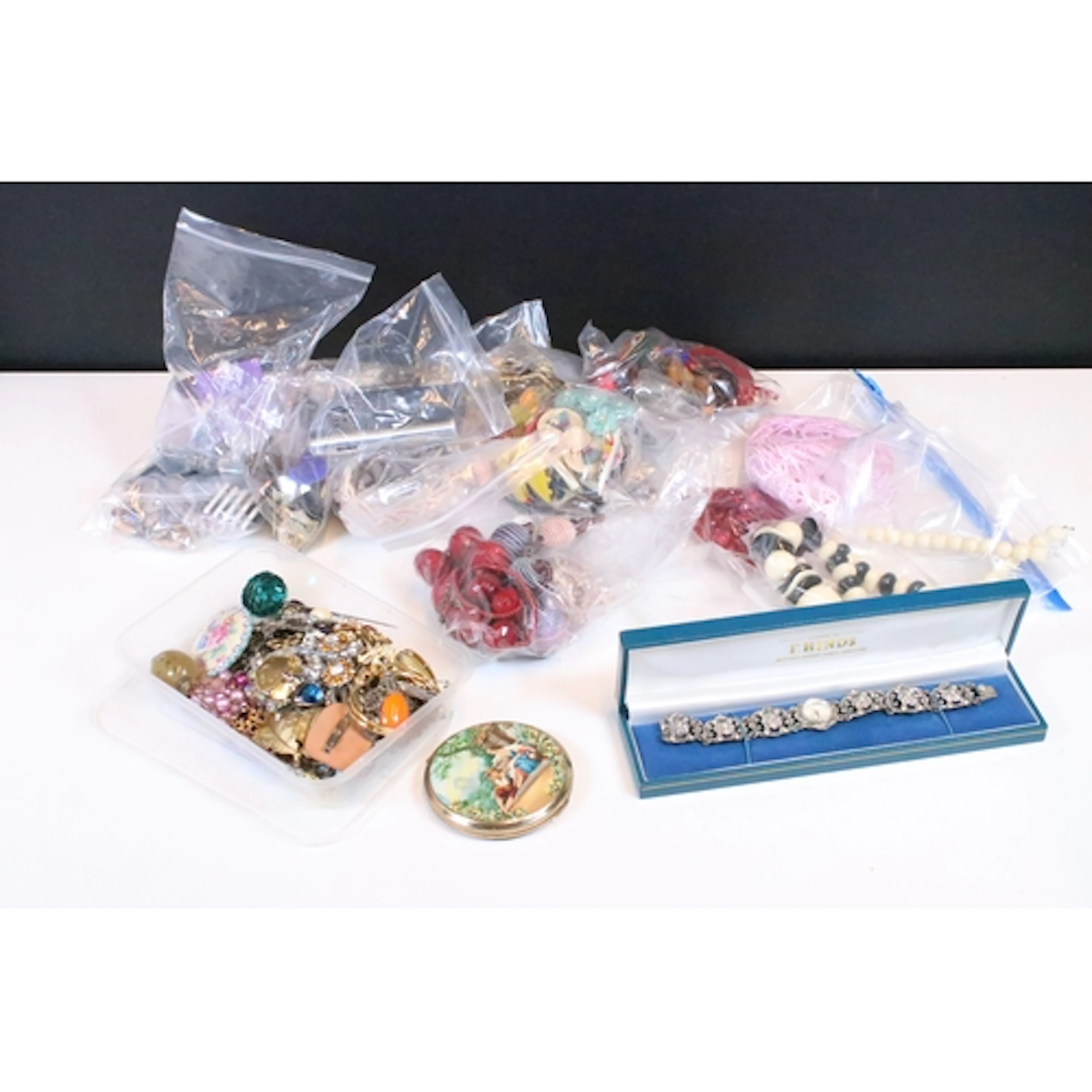 20th century and later costume jewellery to include an Enica...