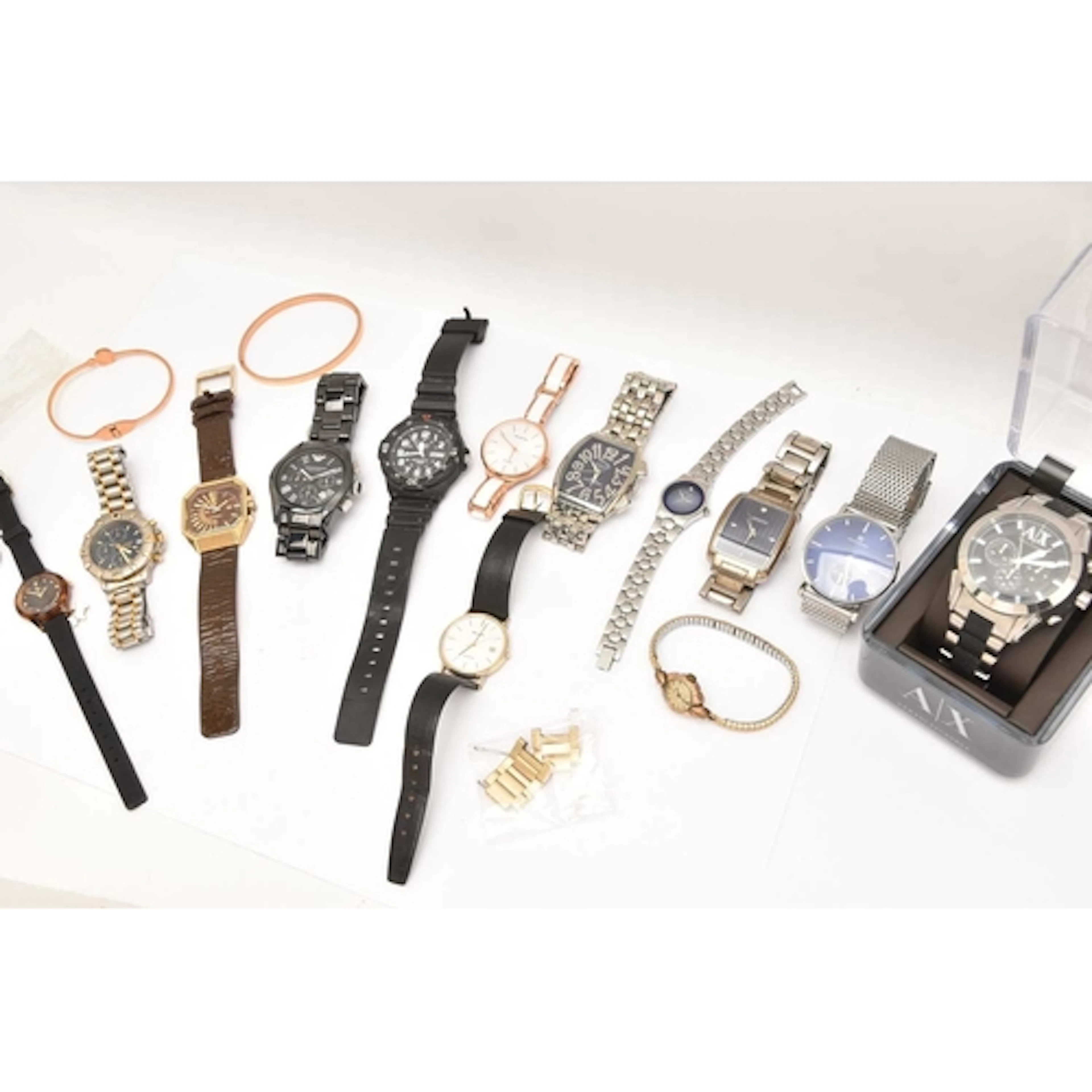 AN ASSORTMENT OF WRISTWATCHES, thirteen watches, names to in...