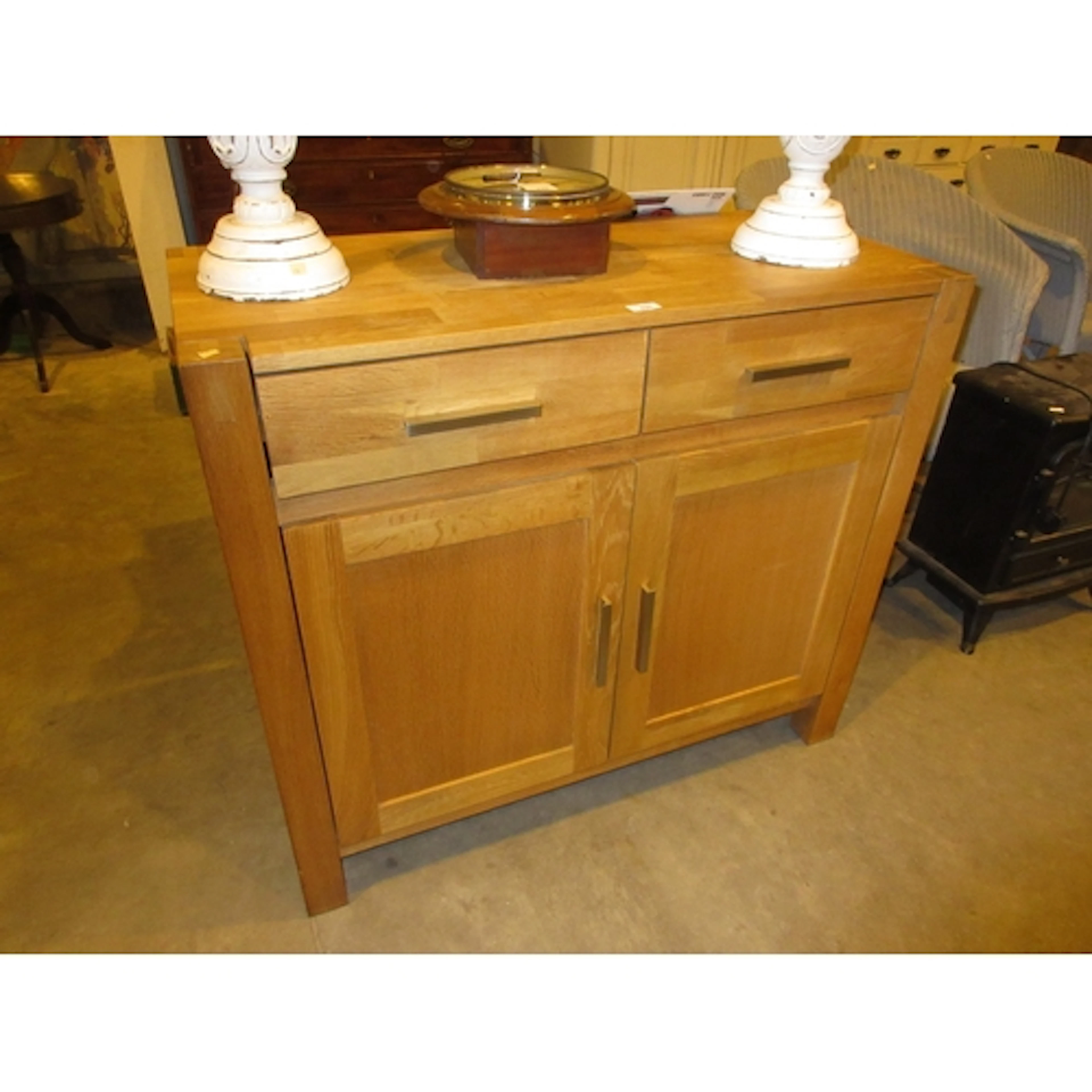 Modern Oak Sideboard, 97x45x86cm h