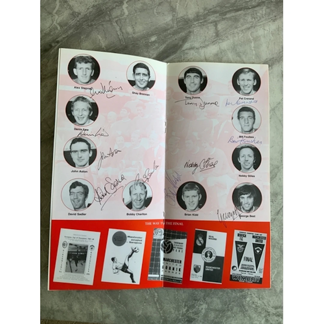 Manchester United 1968 European Cup Winning Team Signed Menu...