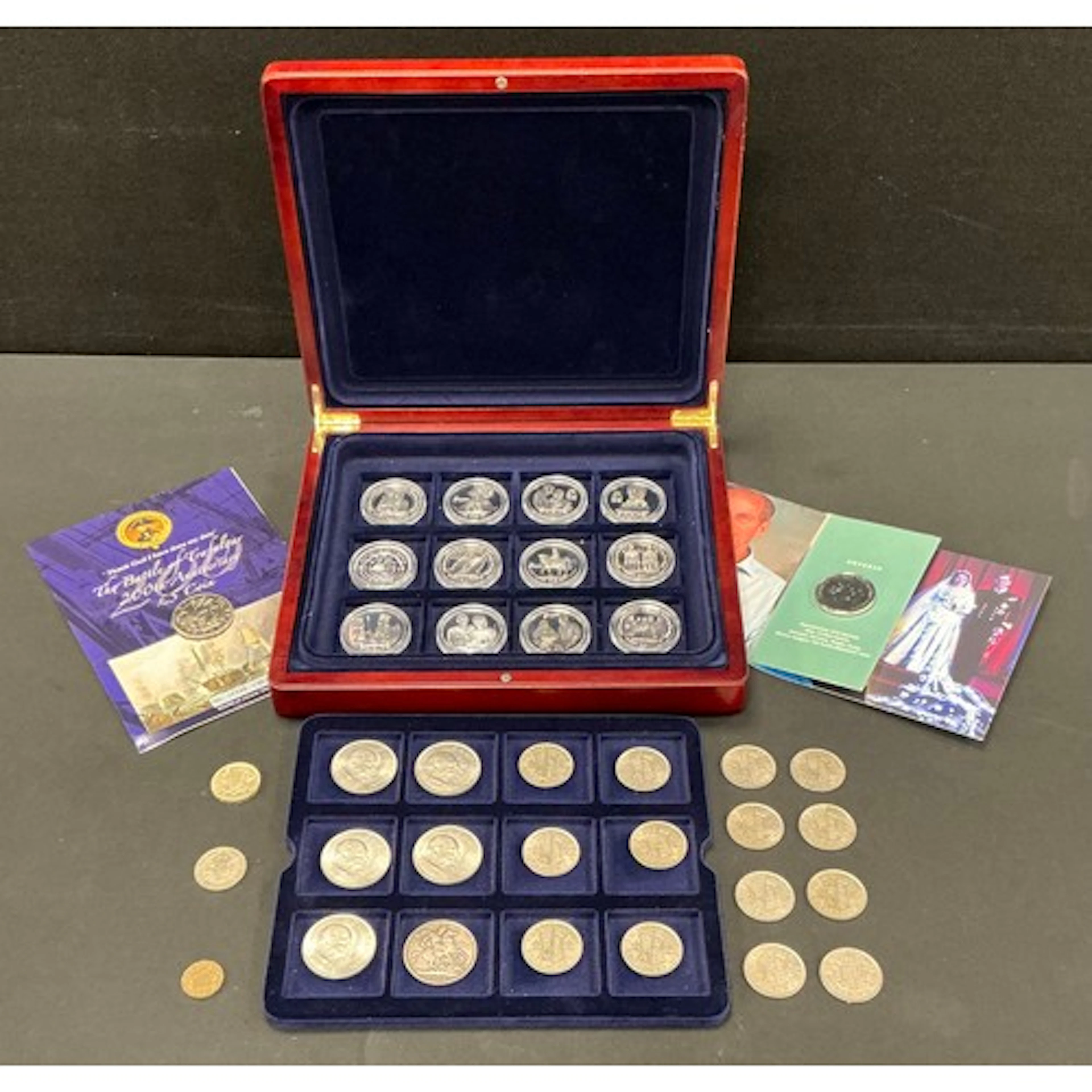 Numismatics - Victorian crown 1889, 12 commemorative coins i...