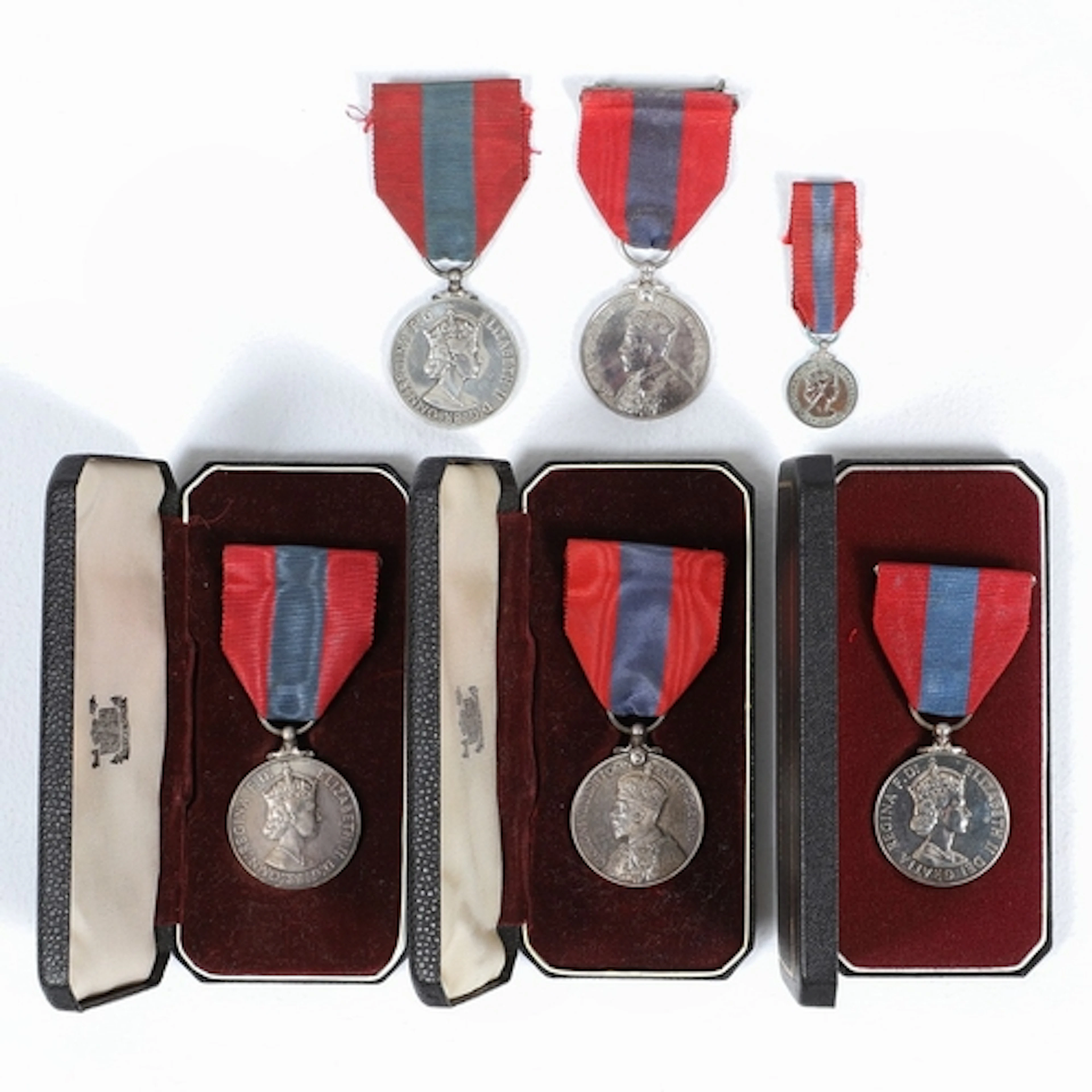 A COLLECTION OF GEORGE V AND ELIZABETH II IMPERIAL SERVICE M...