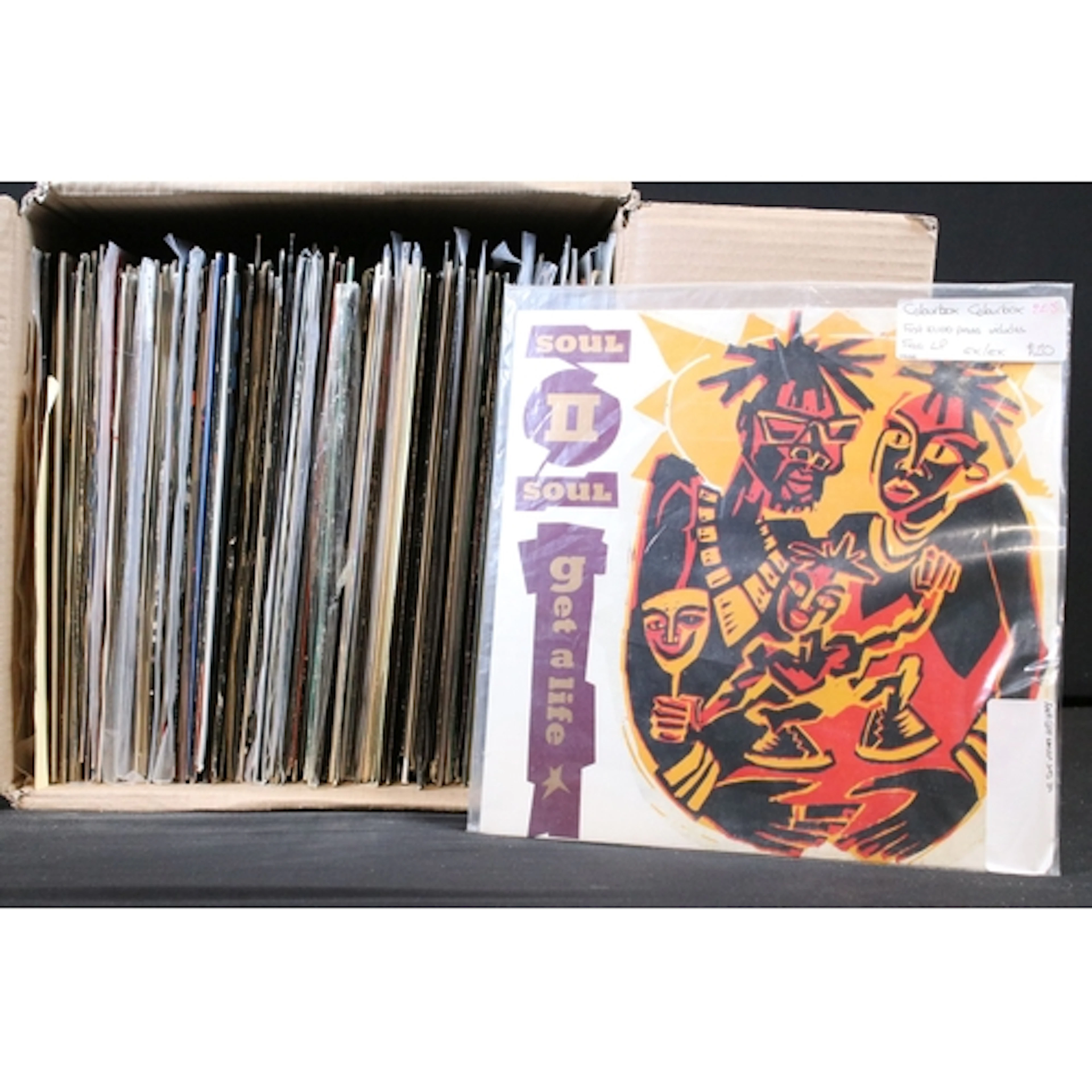 Vinyl - Over 100 12" singles featuring soul, funk, disco, hi...