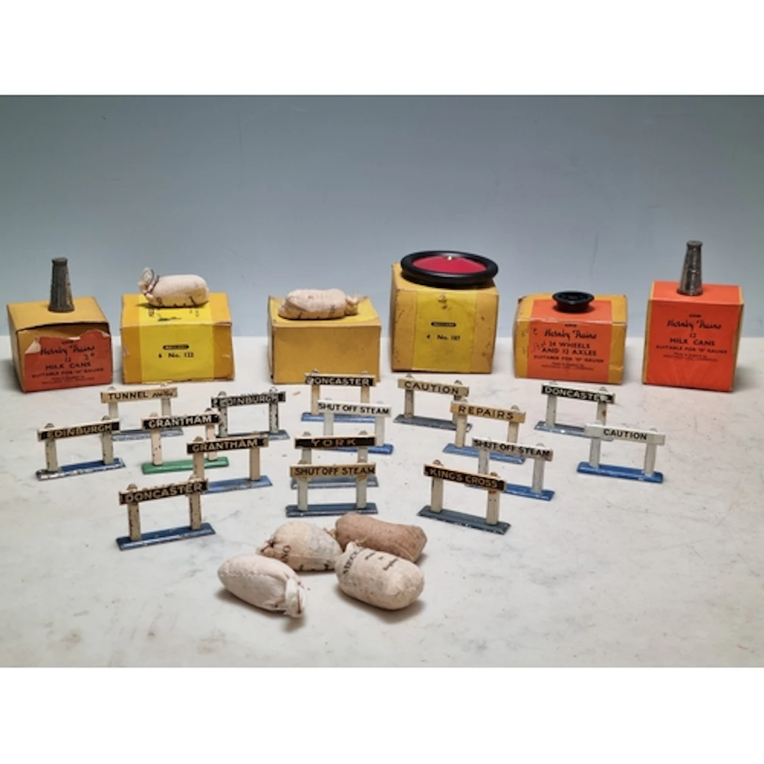 A collection of Hornby 0 gauge Accessories including 2x boxe...