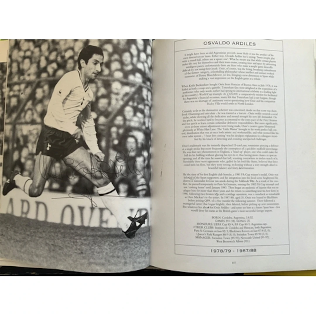 Tottenham Signed Player By Player Football Book: Personally ...