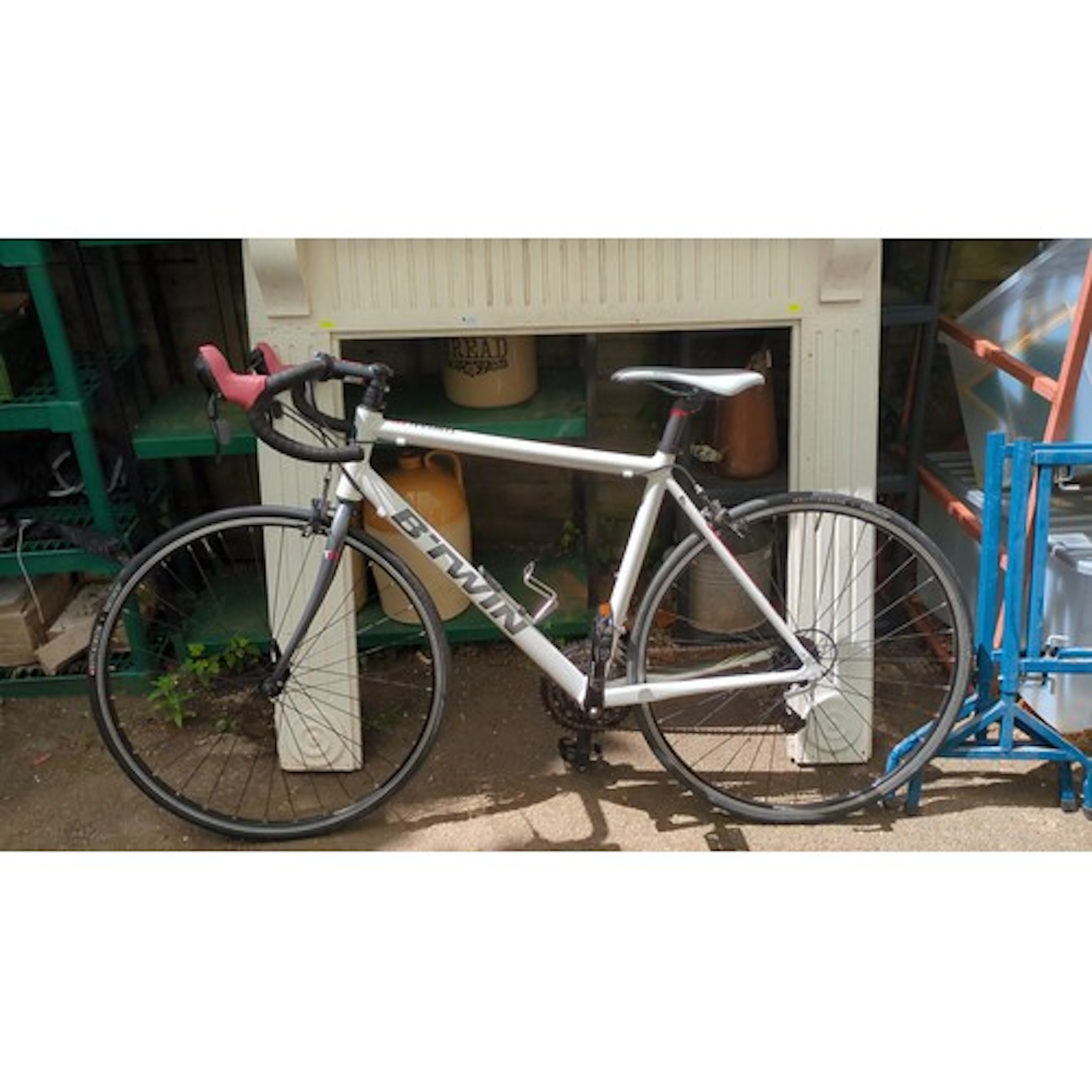 BTwin Triban 300 road bicycle, white finish; aluminium frame...