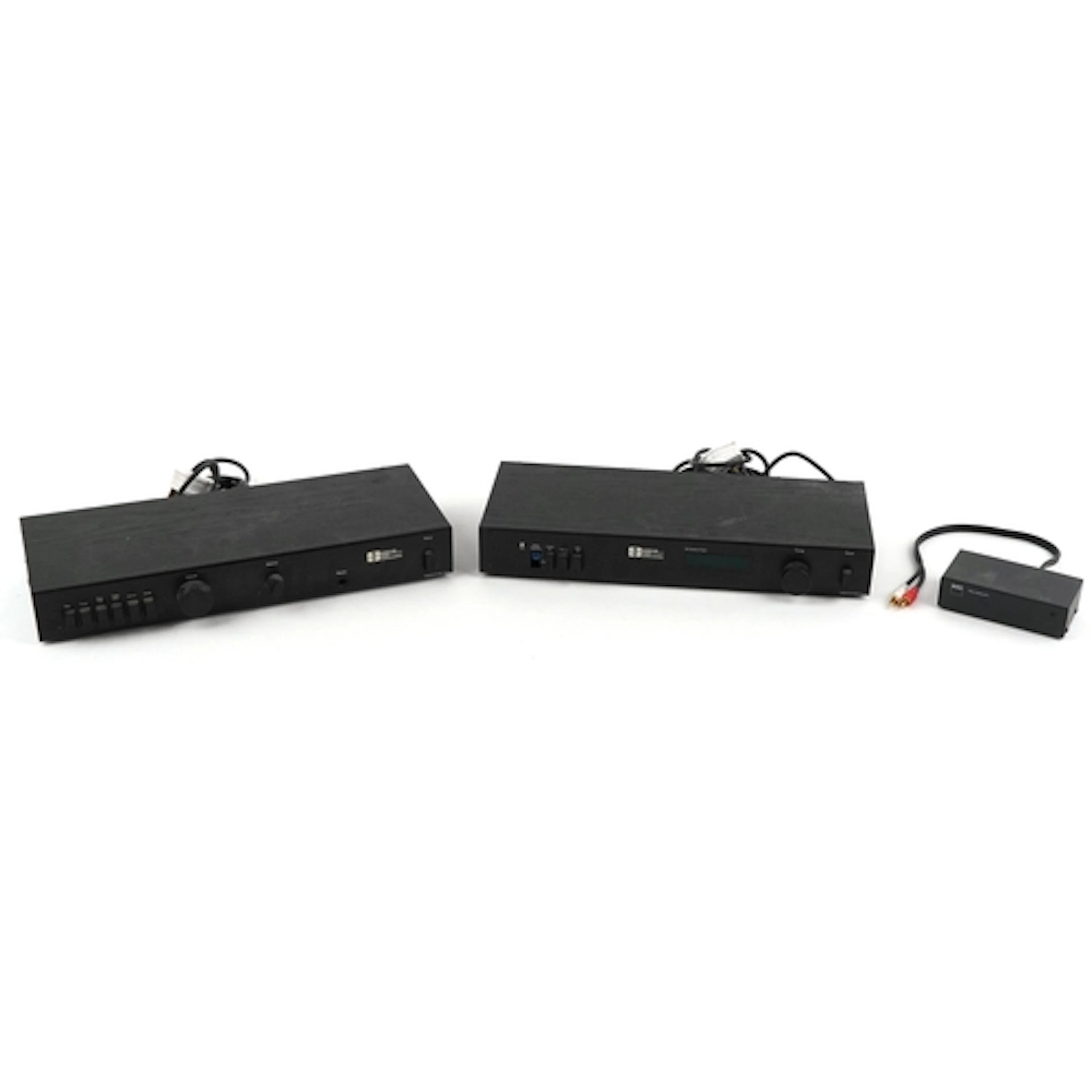 Creek Audio Systems CAS3140 FM stereo tuner together with a ...
