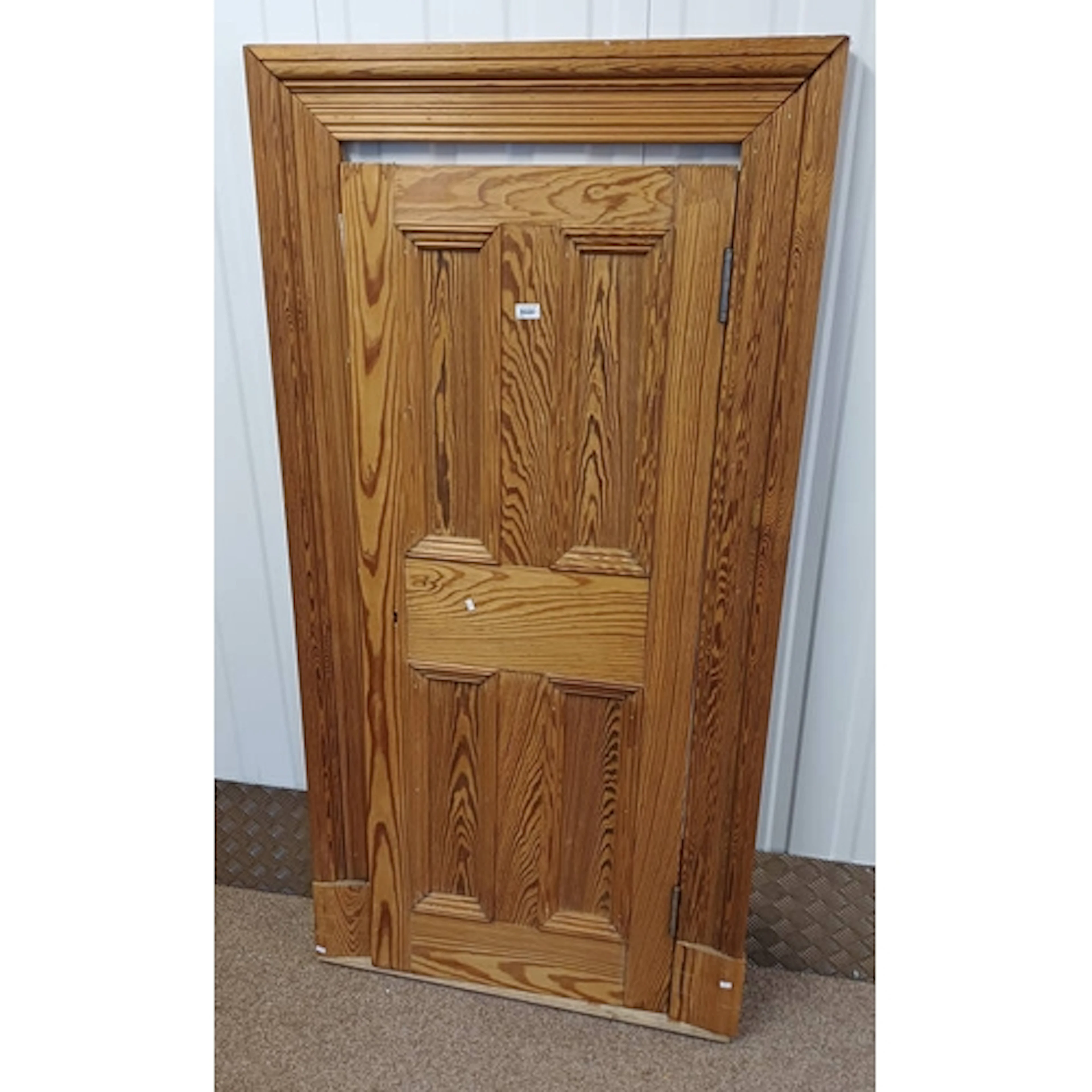 PITCH PINE DOOR WITH FRAME, DOOR 153CM TALL X 60.5CM WIDE