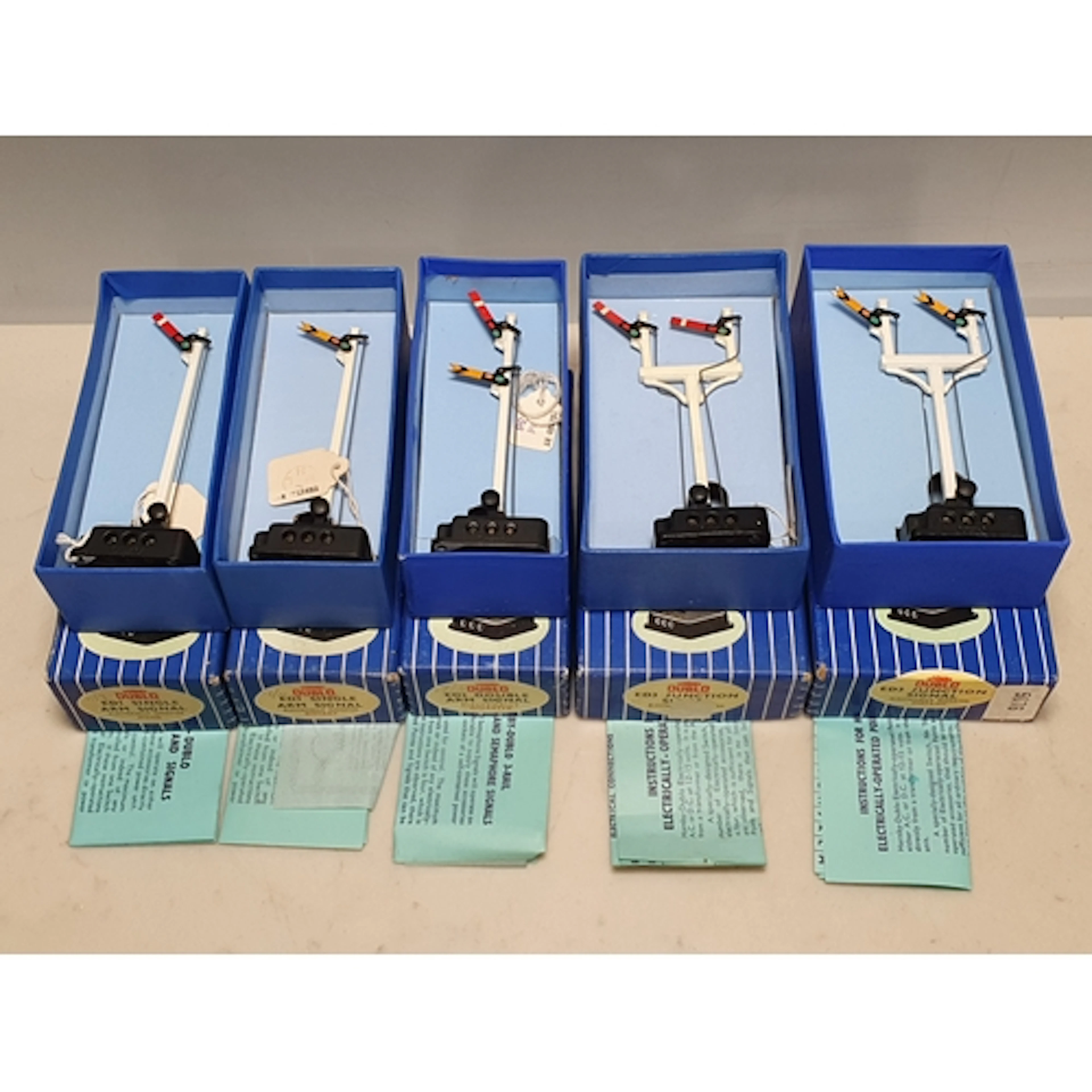 Five Hornby Dublo blue and white boxed Electric Signals comp...