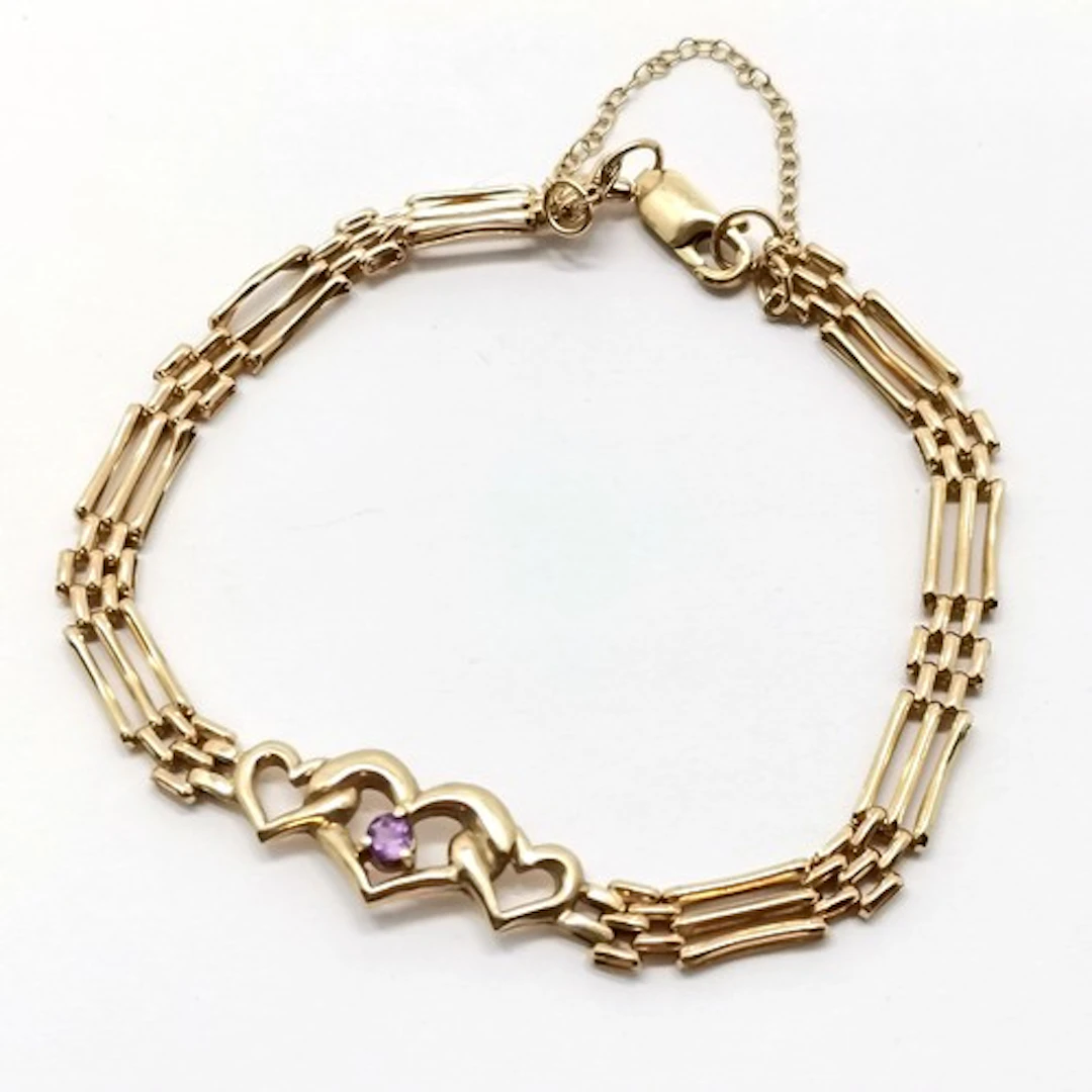 9ct hallmarked gold gate link bracalet with triple heart pan...