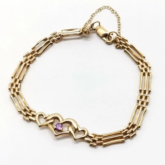 9ct hallmarked gold gate link bracalet with triple heart pan...