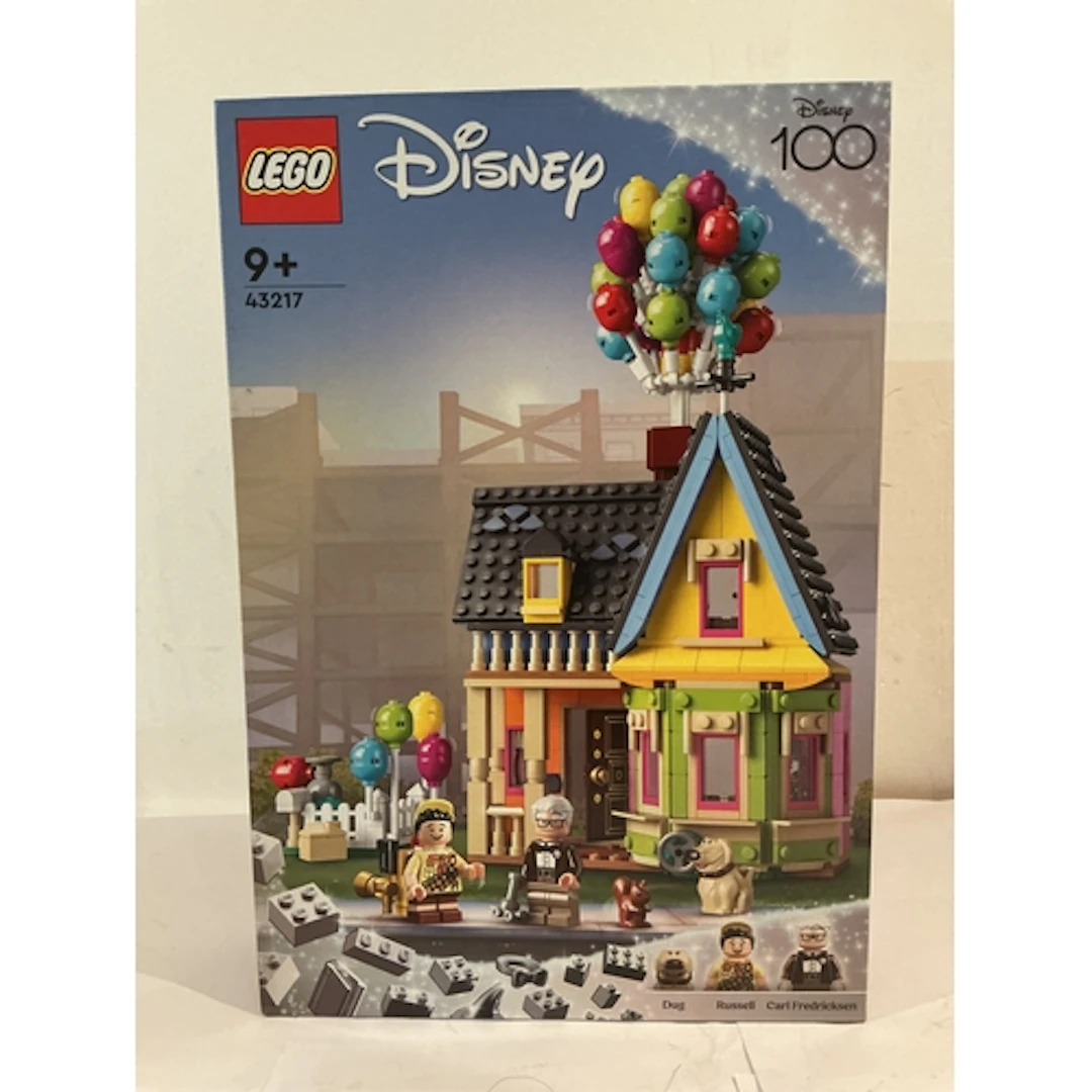 A Boxed And Sealed Lego Disney Up set #43217.