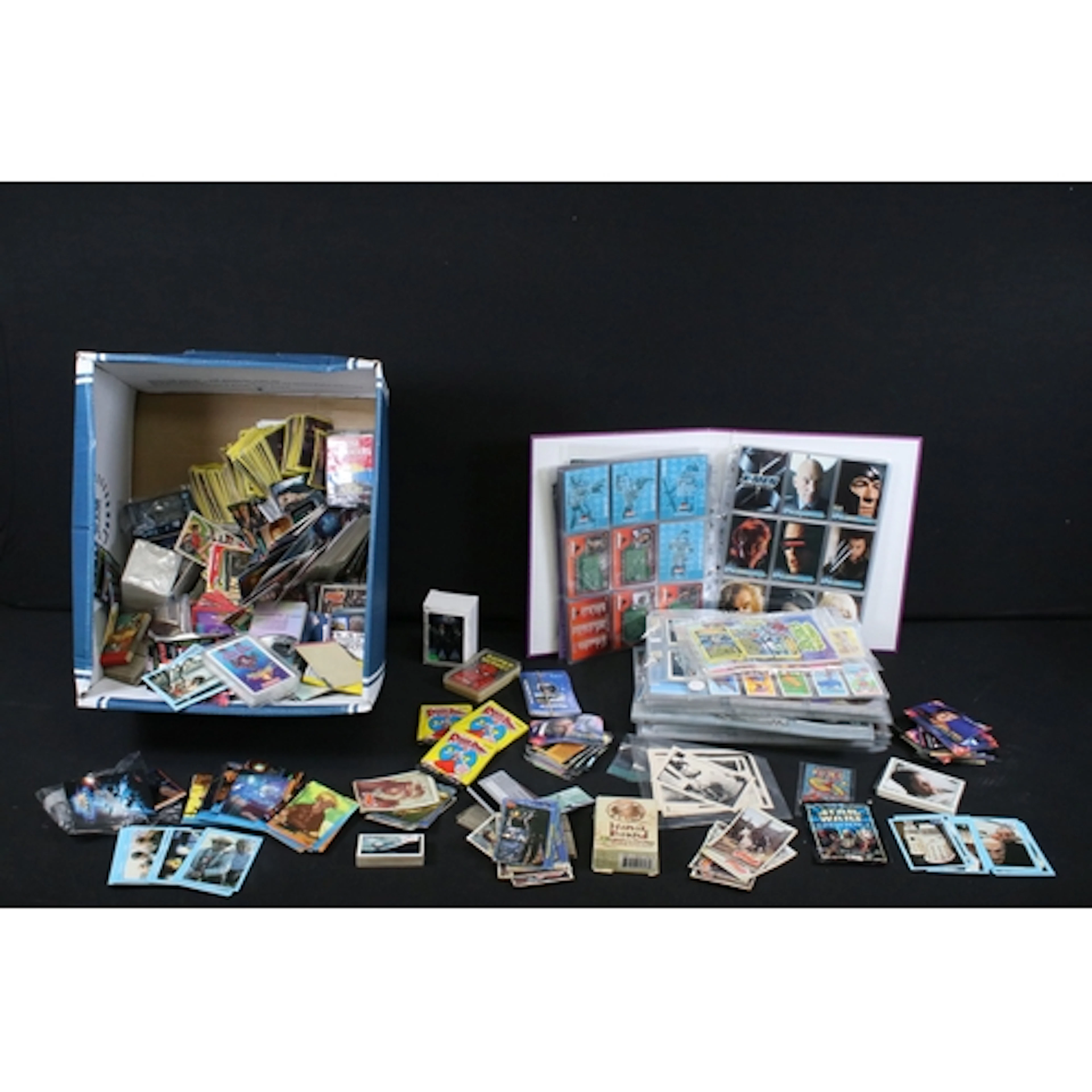 Collector Cards - Large collection of card sets and loose ca...