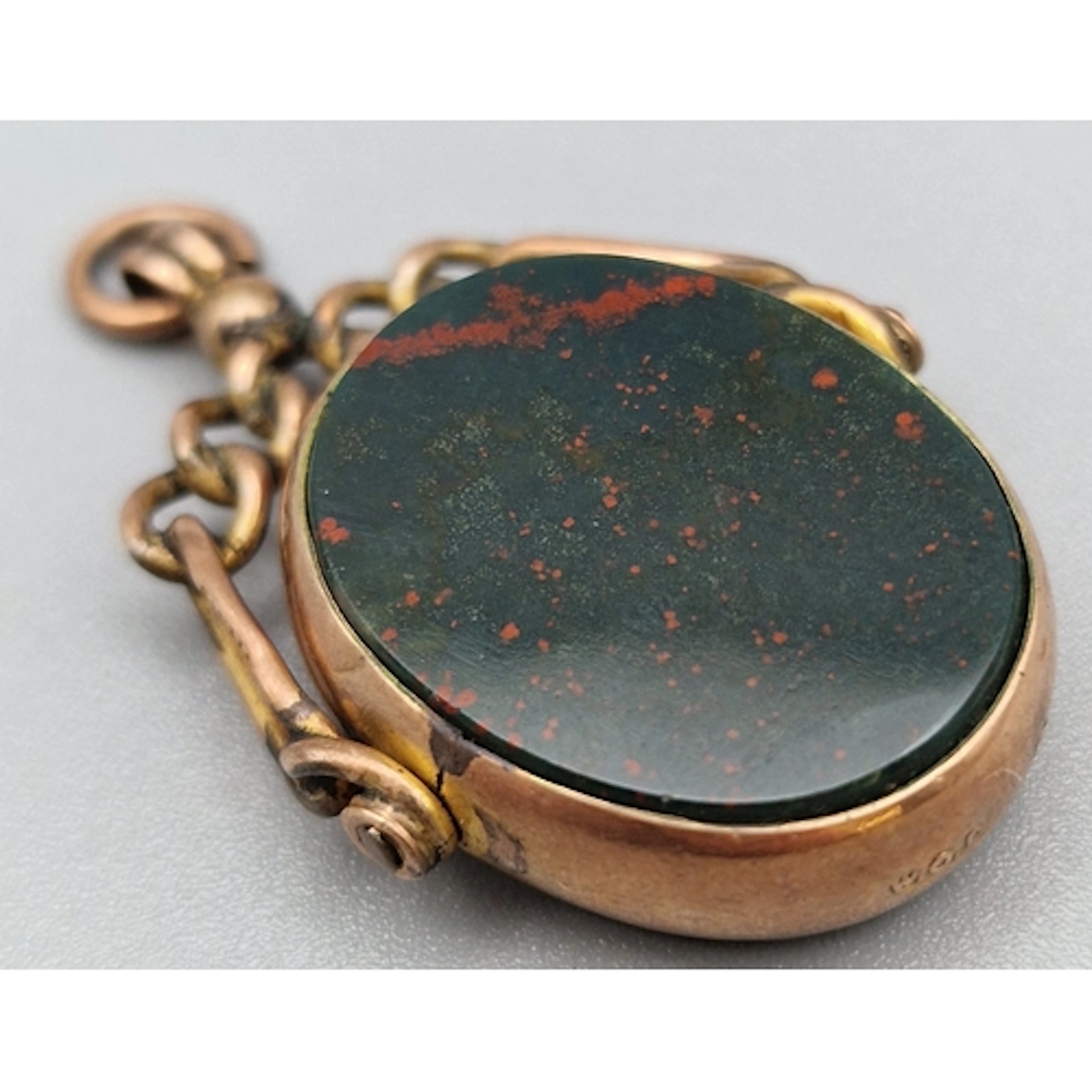 Edwardian 9ct gold double sided hardstone and bloodstone rev...