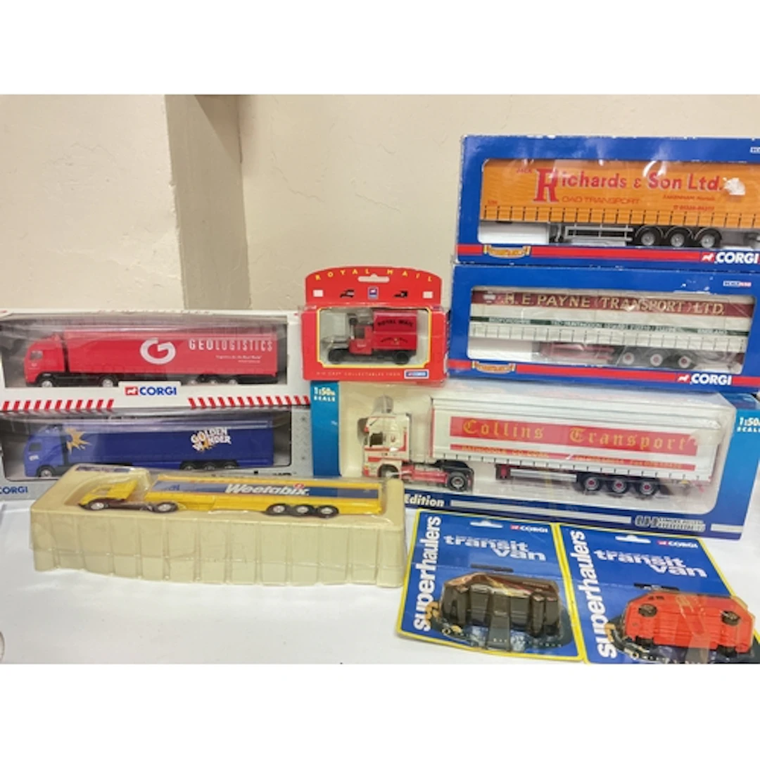 A 1/50 Scale Universal Hobbies Scania Wide Curtain Side Trai...