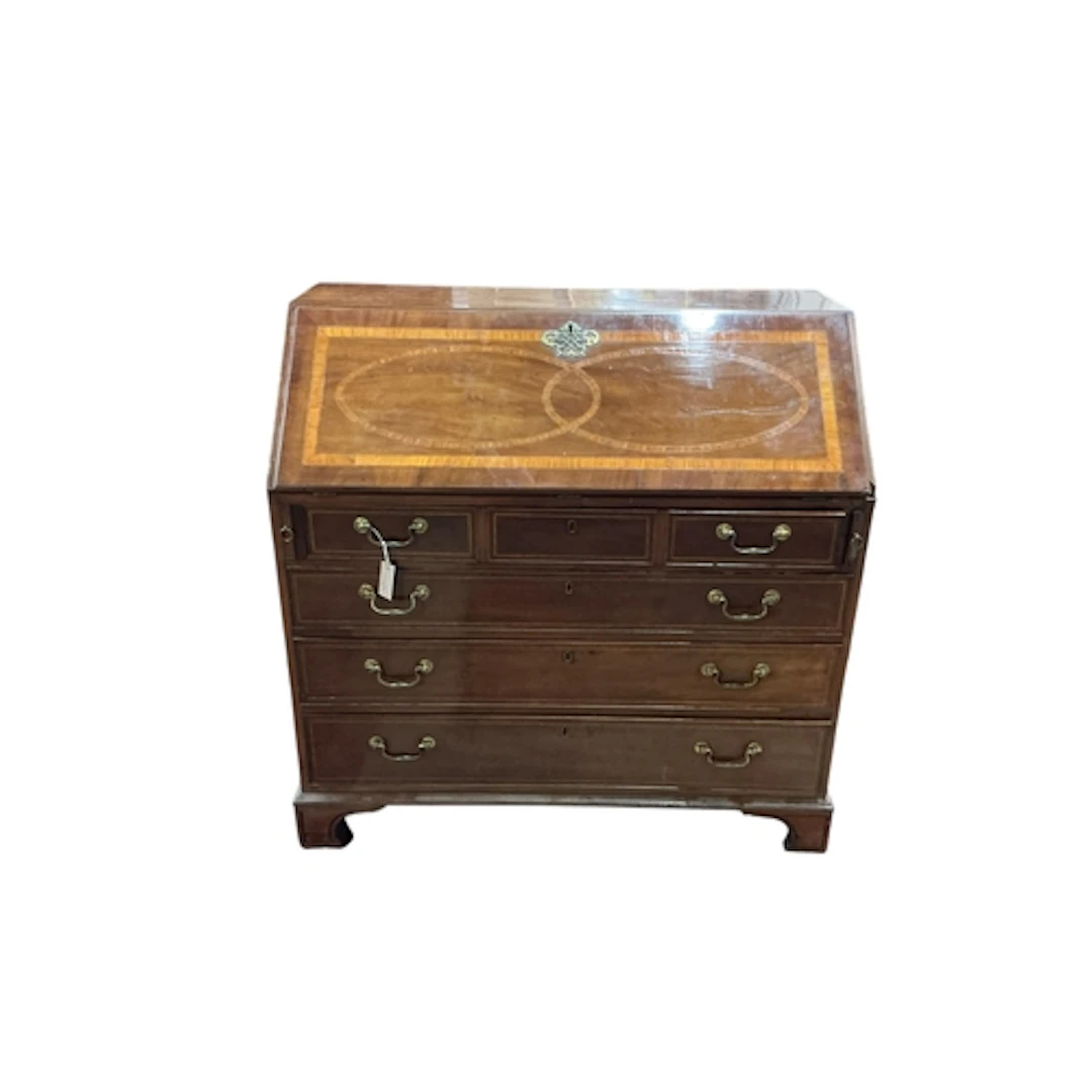 A George III banded mahogany bureau, 115cm, depth 57cm, heig...