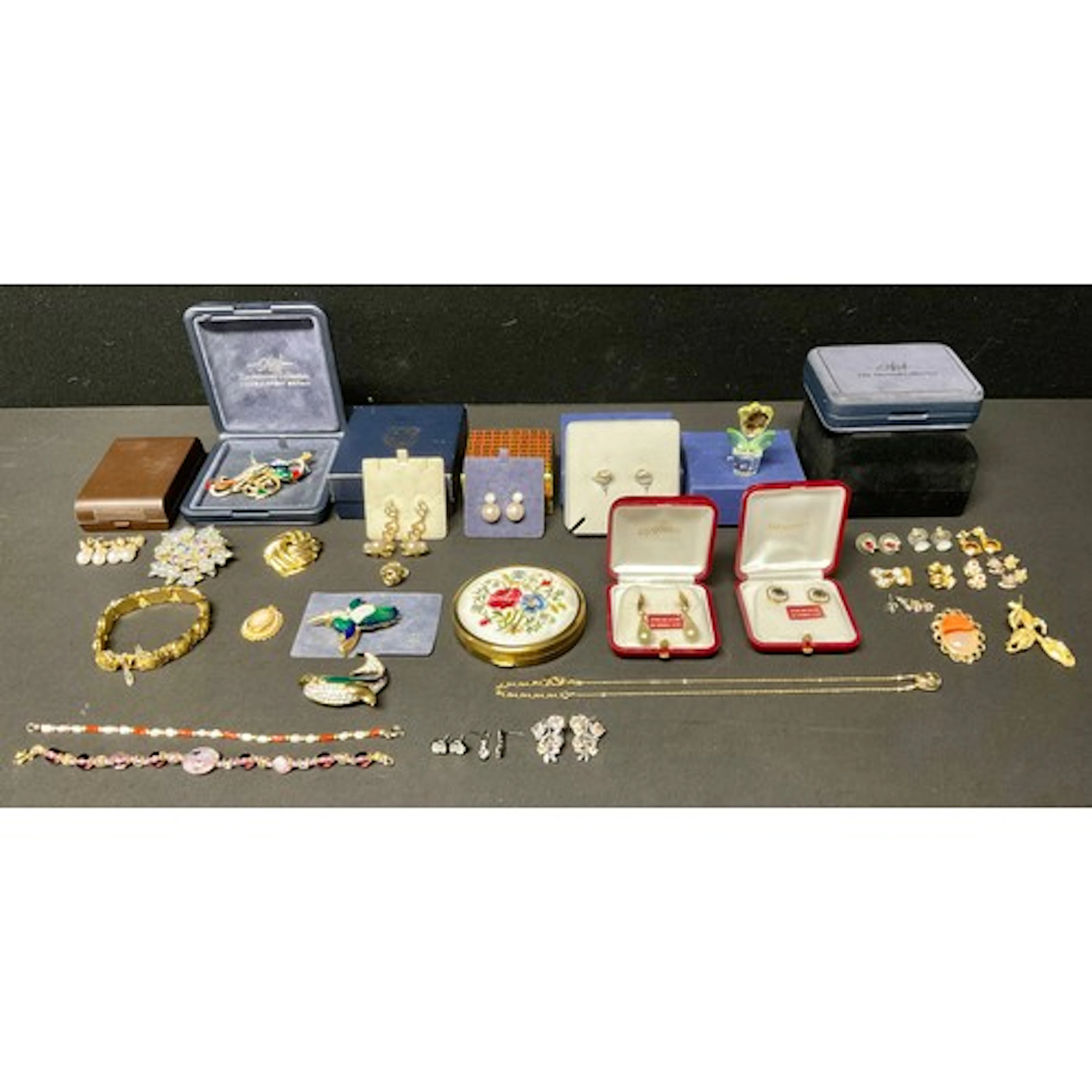 Costume Jewellery - Atwood Collection enamel brooches, inclu...
