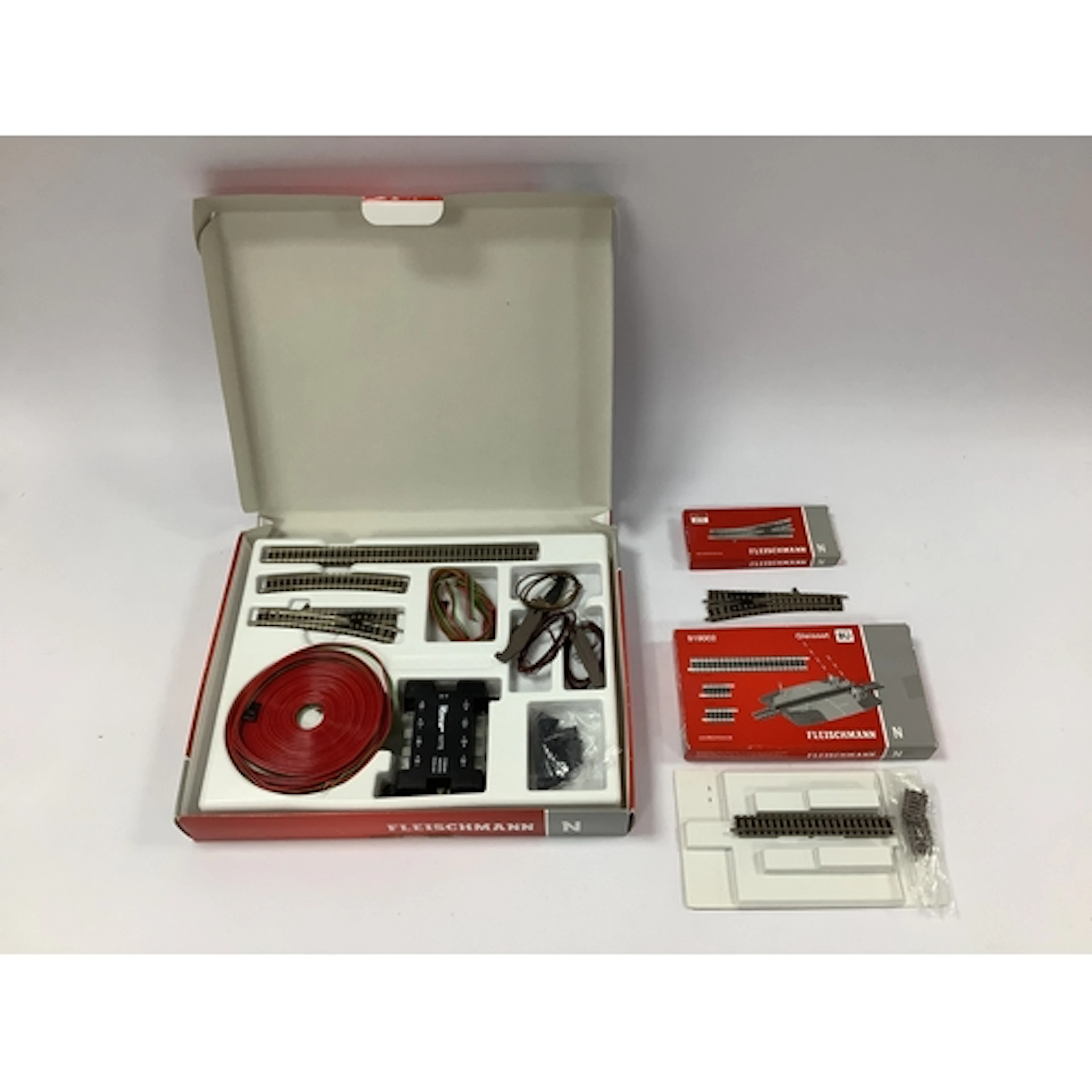 A boxed Fleischmann N gauge U1 digital starter track set (Re...