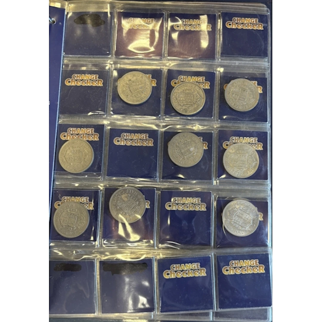 Collection of pre-decimal and decimal issues in 9 albums, ge...