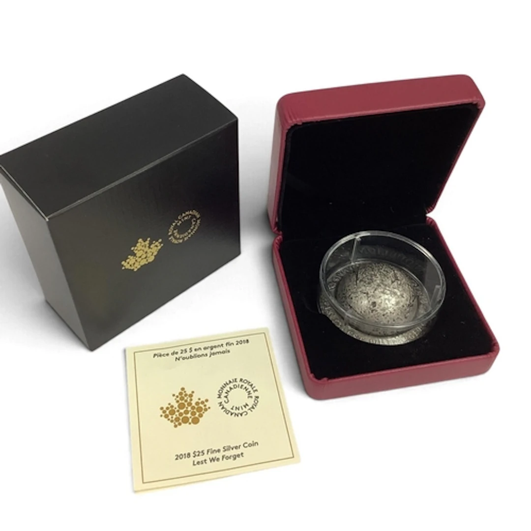 2018 Royal Canadian Mint Fine Silver Lest We Forget Helmet S...