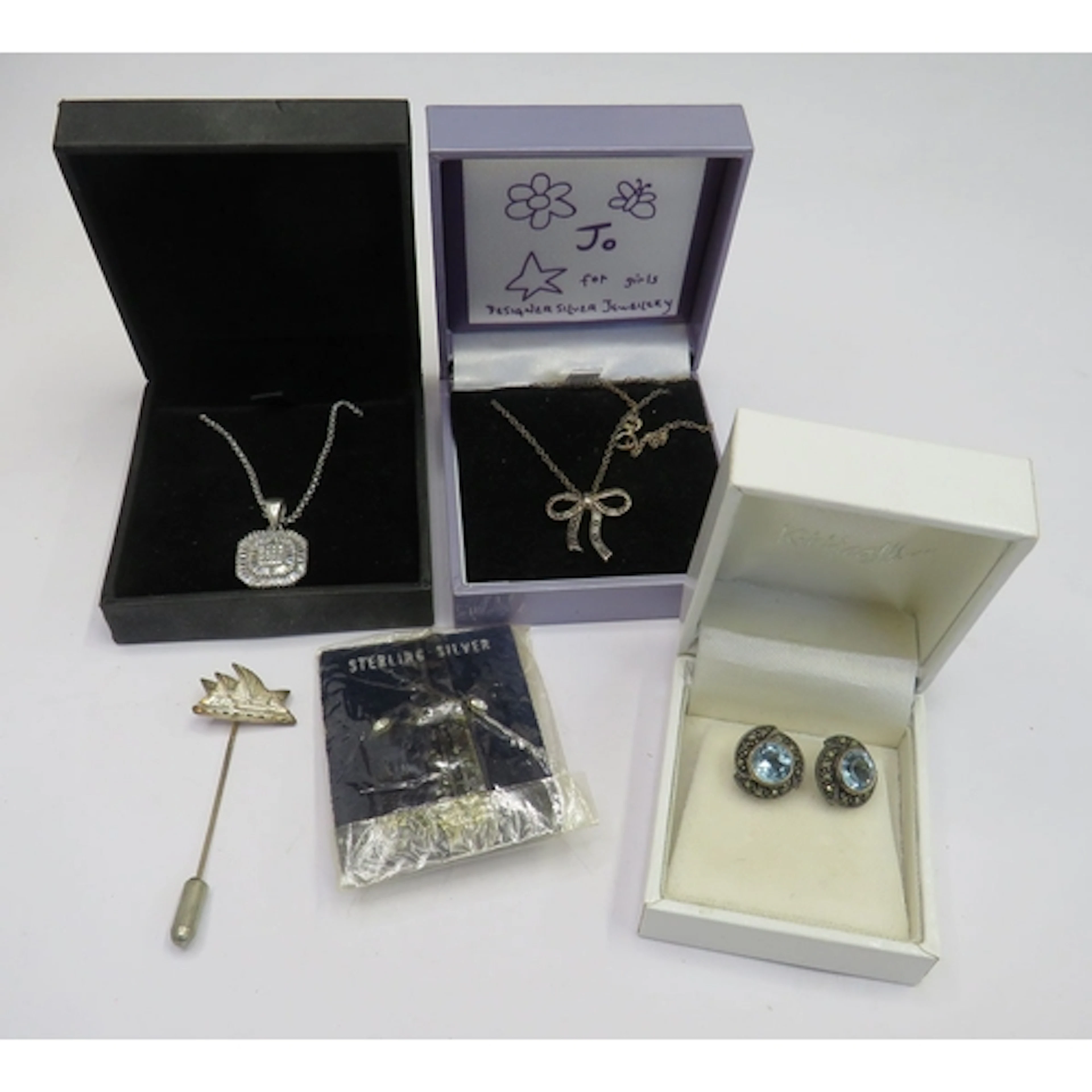 Contemporary & Vintage Boxed/Carded Silver Jewellery incl. p...