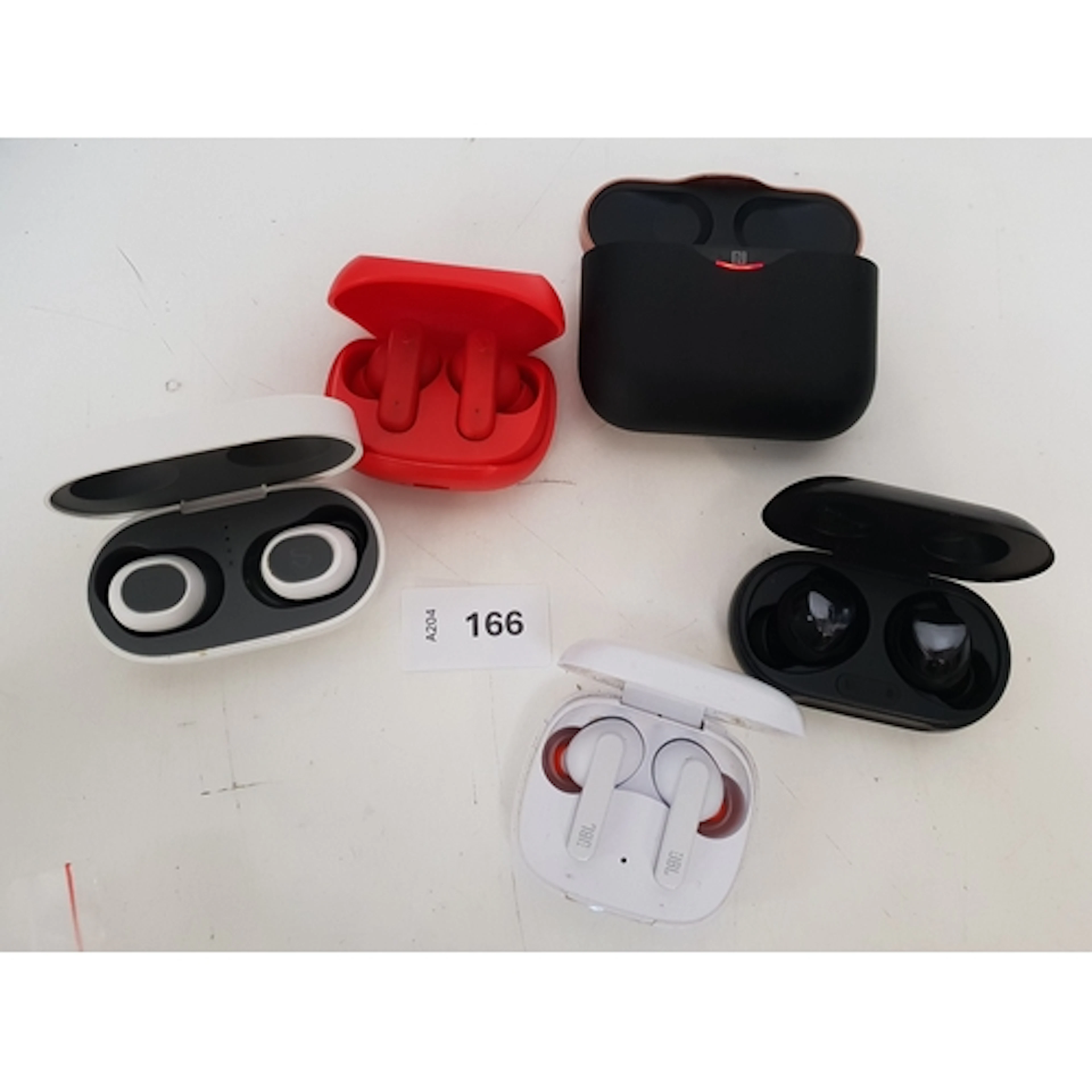 FIVE EARBUDS COMPRISING SONY BC-WF1000XM3, JBL TL-1135, SAMS...
