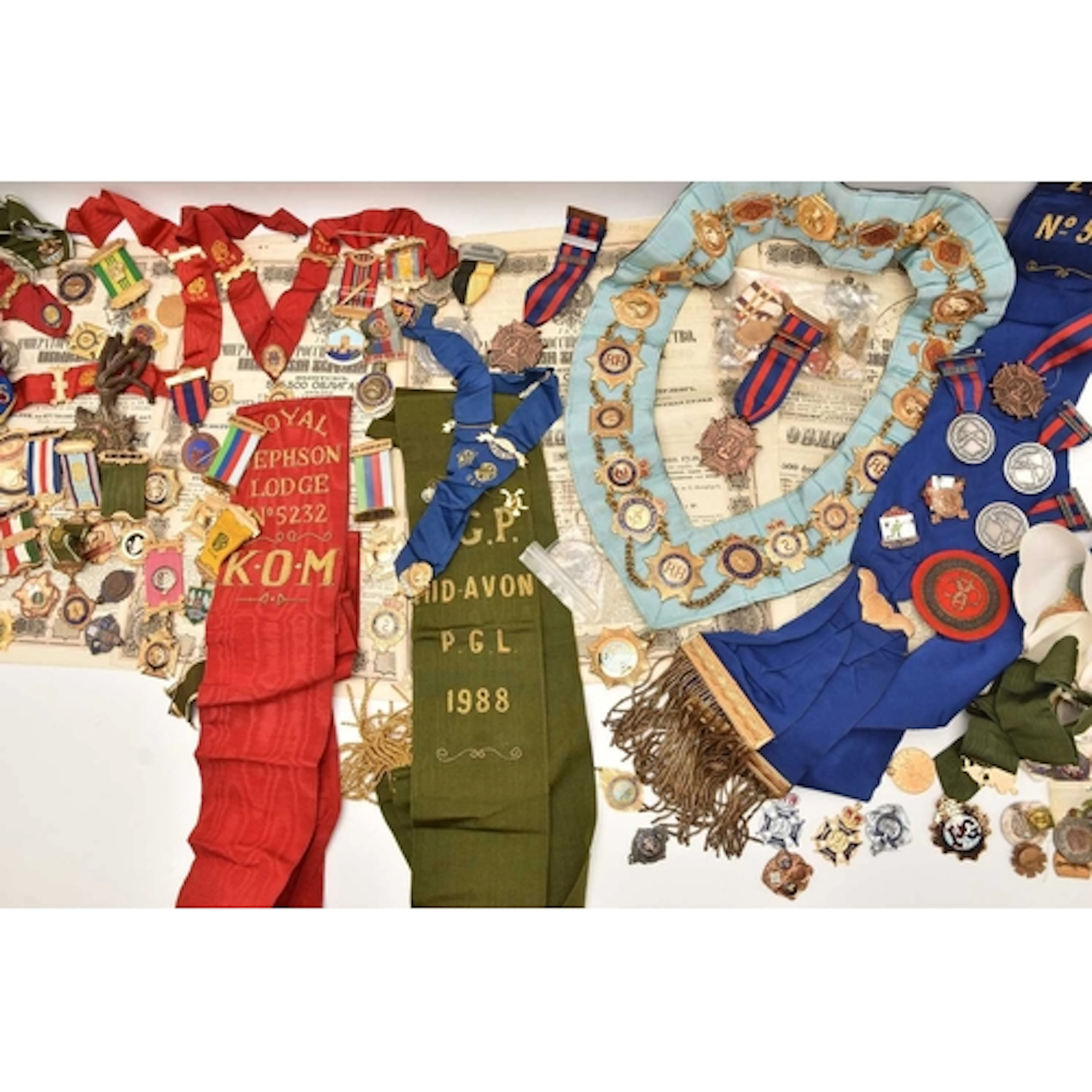 LARGE ASSORTMENT OF FRATERNAL MEDALS, AWARDS, HONOURS, SASHE...