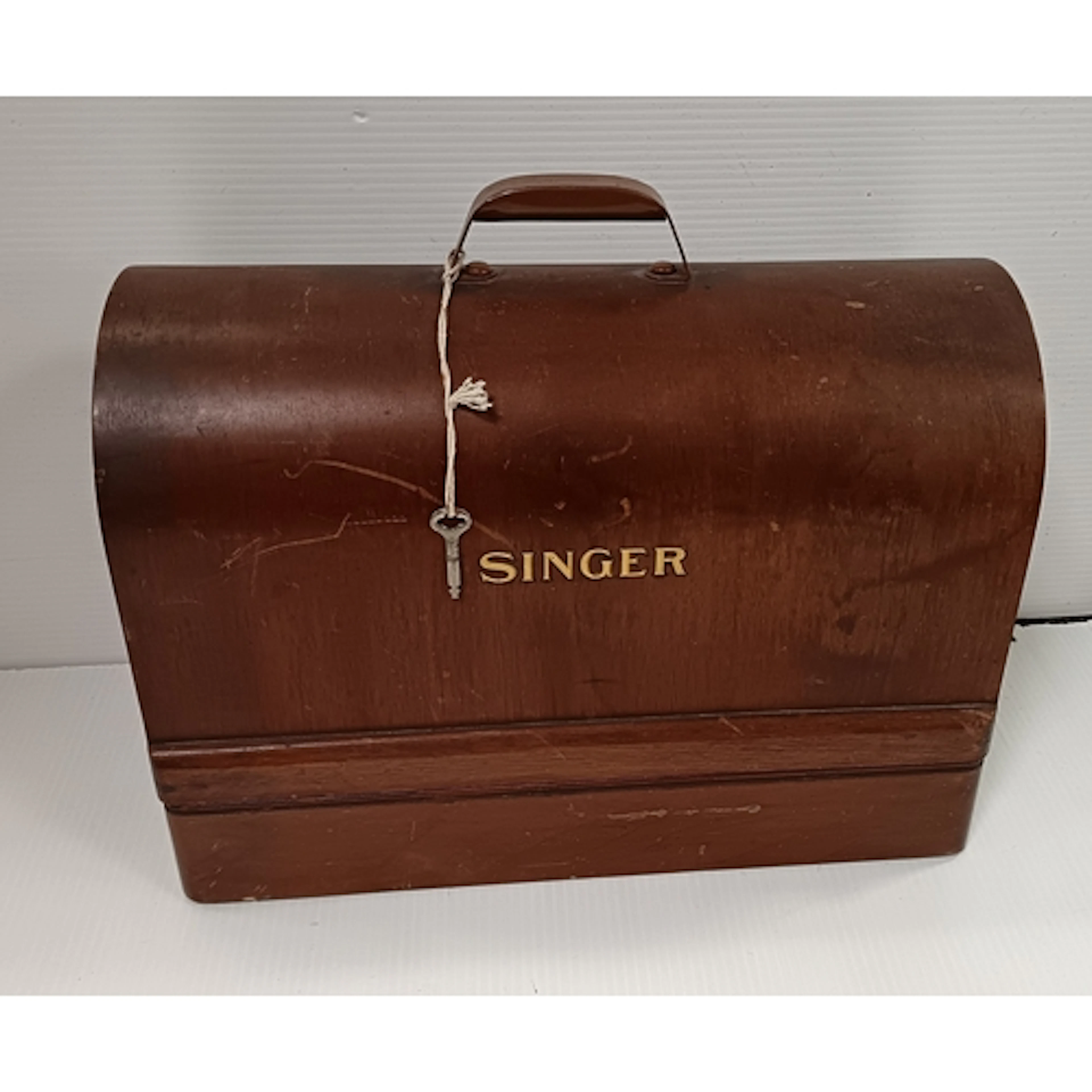 Singer 99K portable sewing machine, 1953