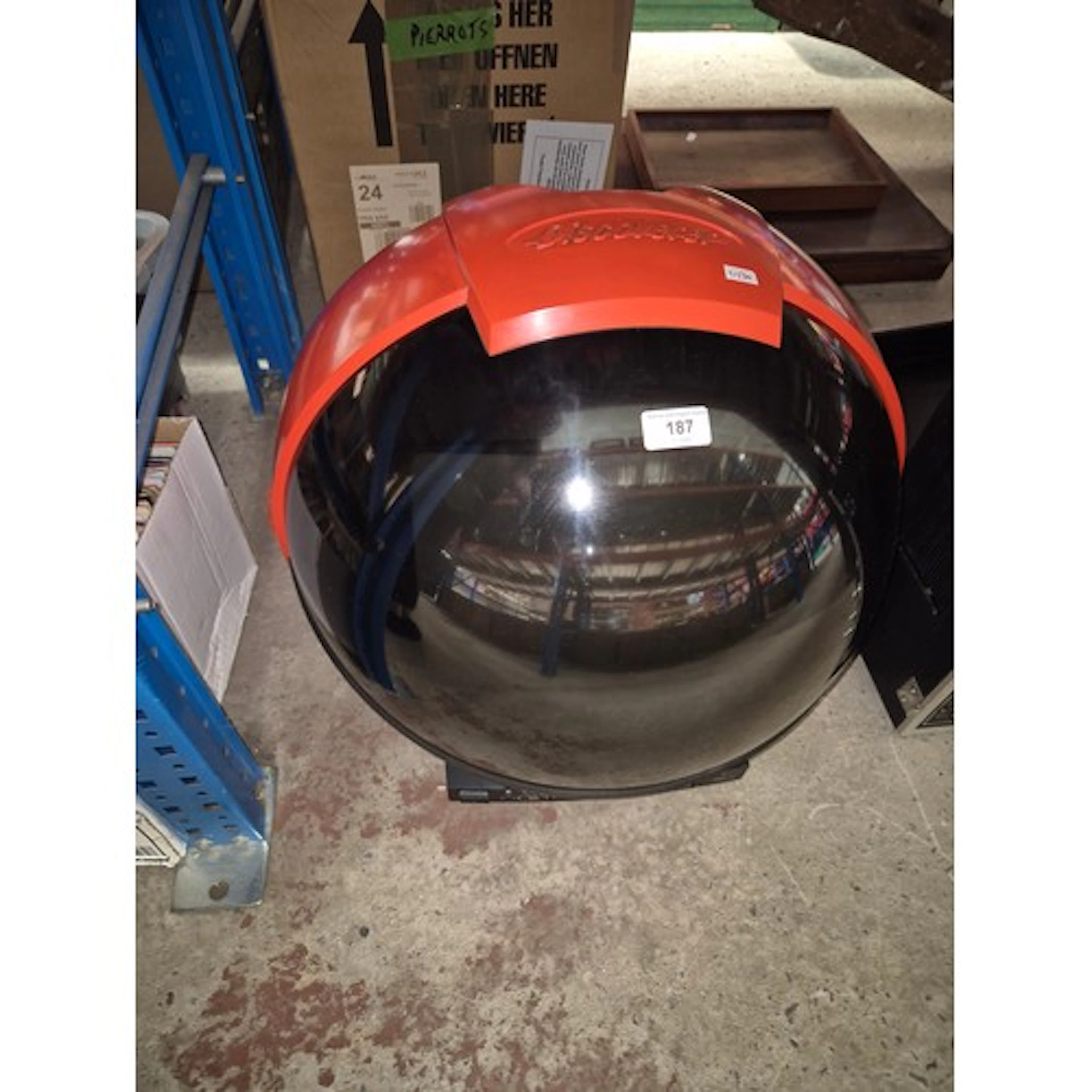 Philips Discoverer Space Helmet TV set.