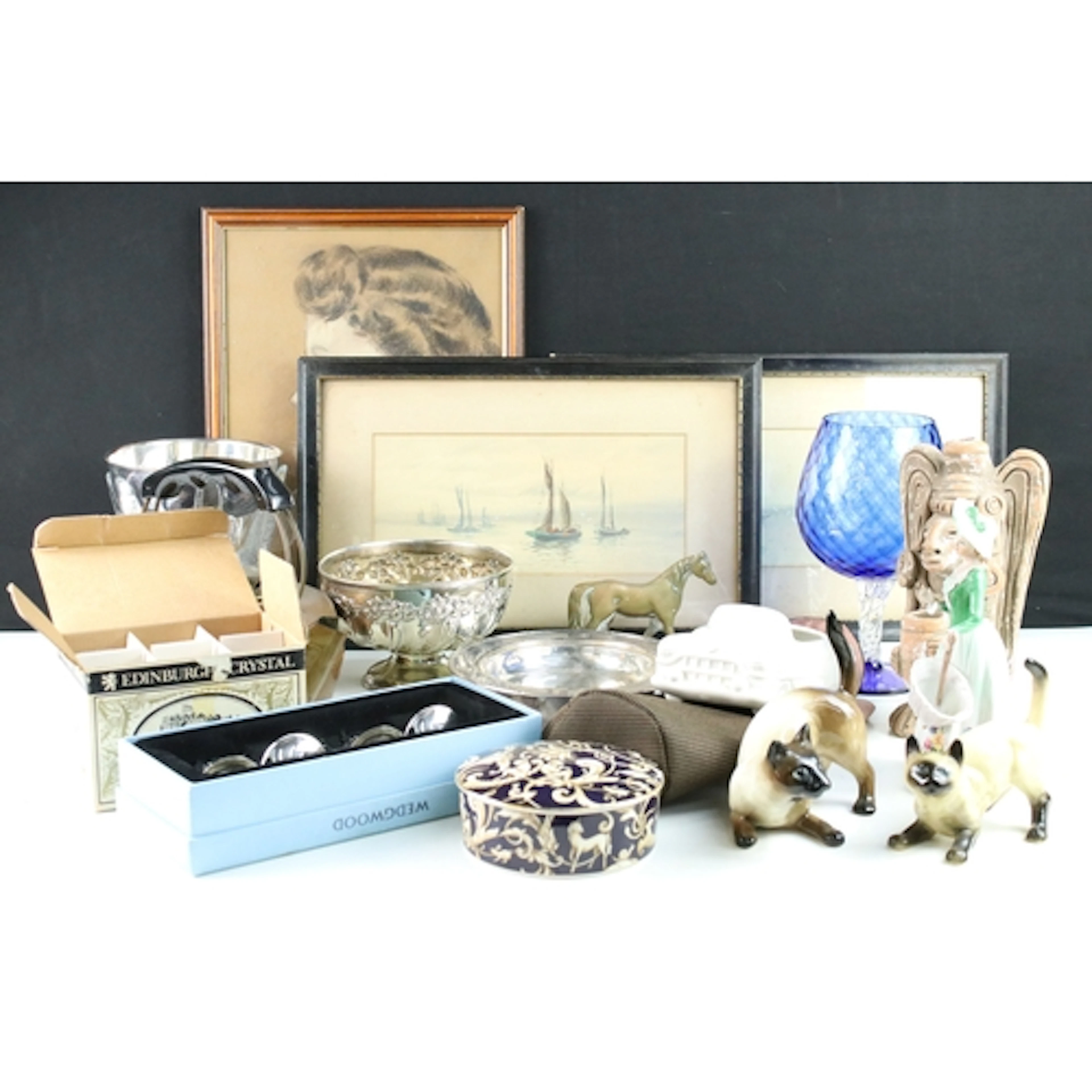 Group of mixed collectables, to comprise 20th century school...