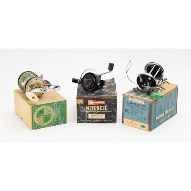 A Penn Surfmaster 150 star drag fishing reel. Having an allo...
