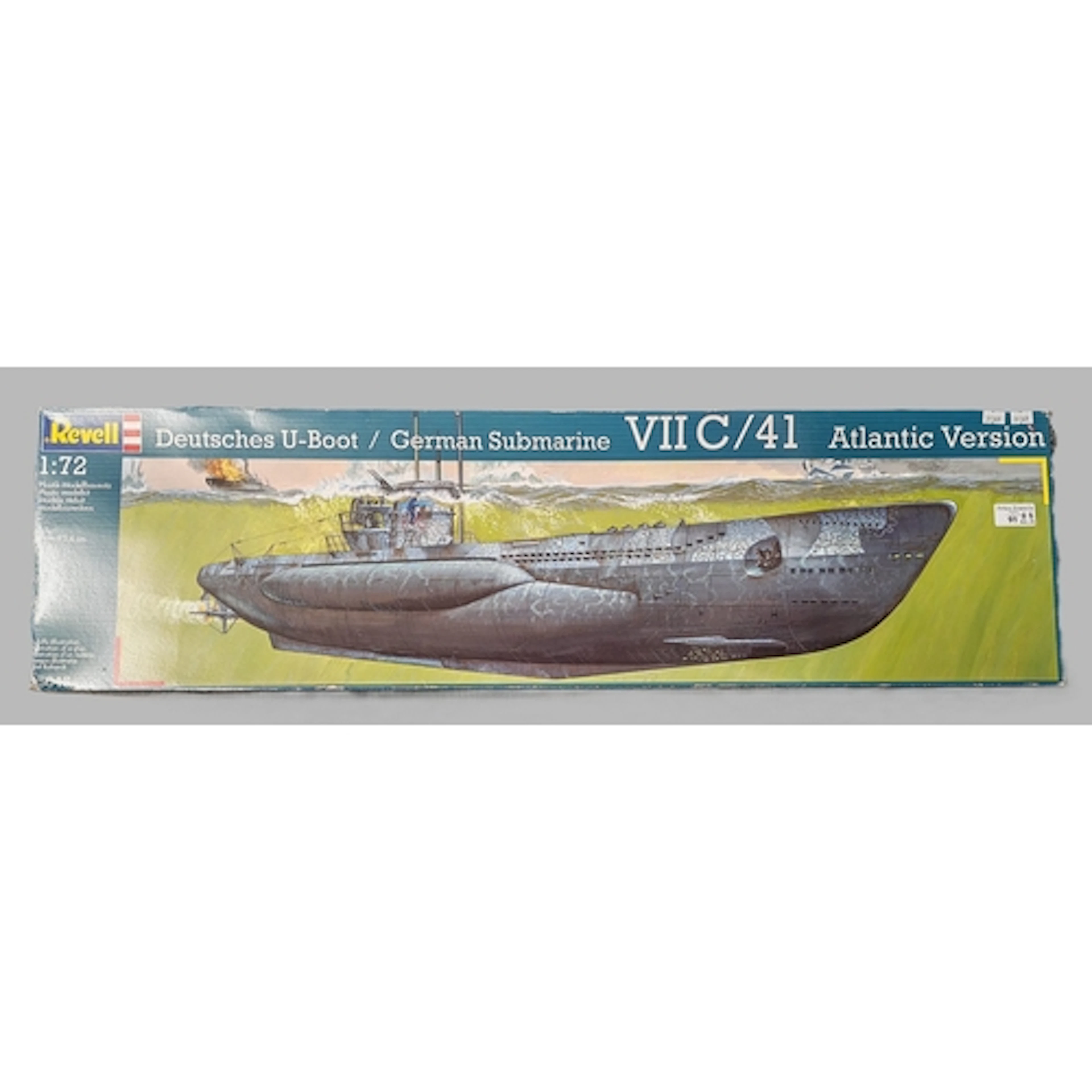 Revell 1:72 scale model kit of a Deutsches U-Boat / German S...