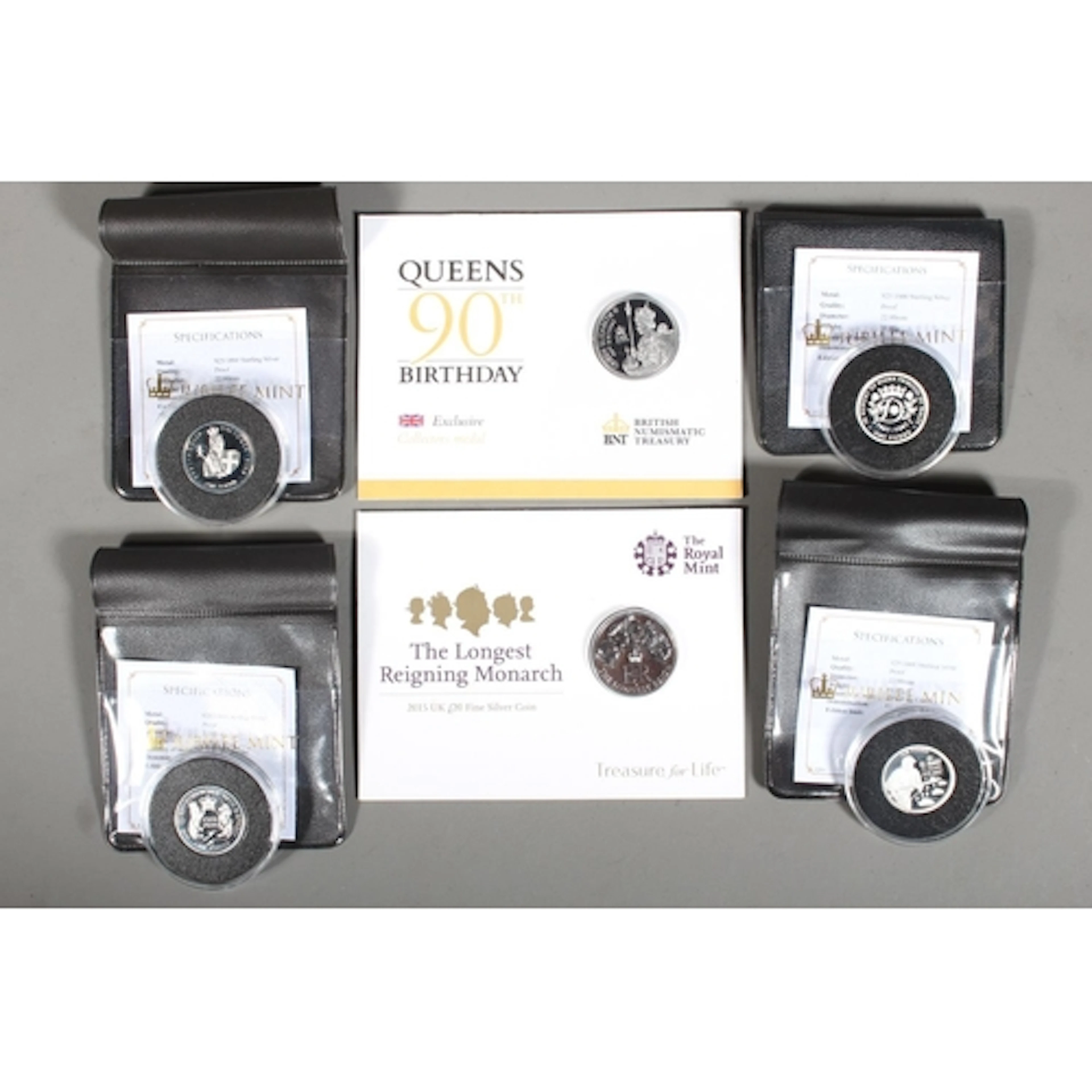 The Royal Mint UNITED KINGDOM Queen Elizabeth II (1952-2022)...