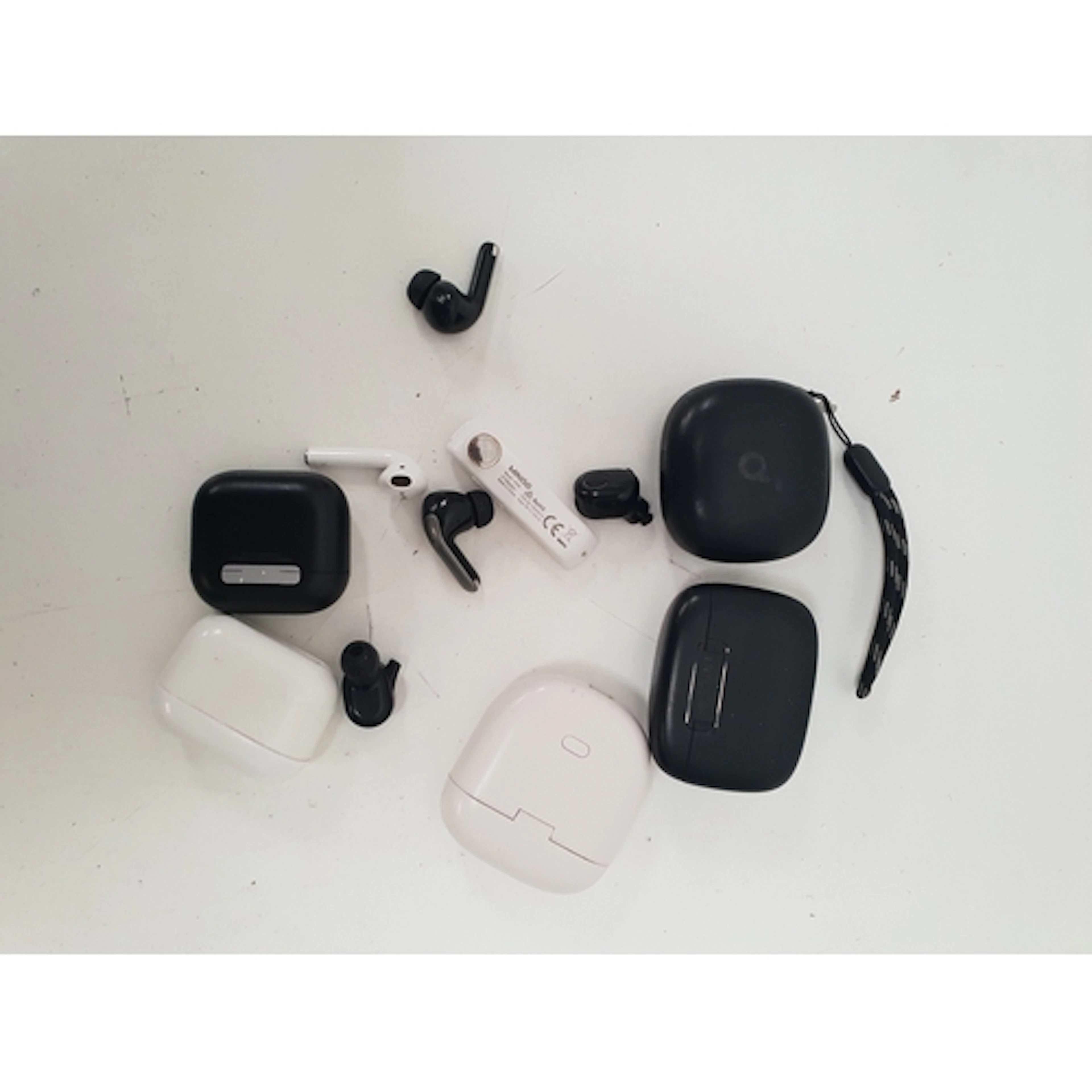 ONE BAG OF MIXED EARBUDS