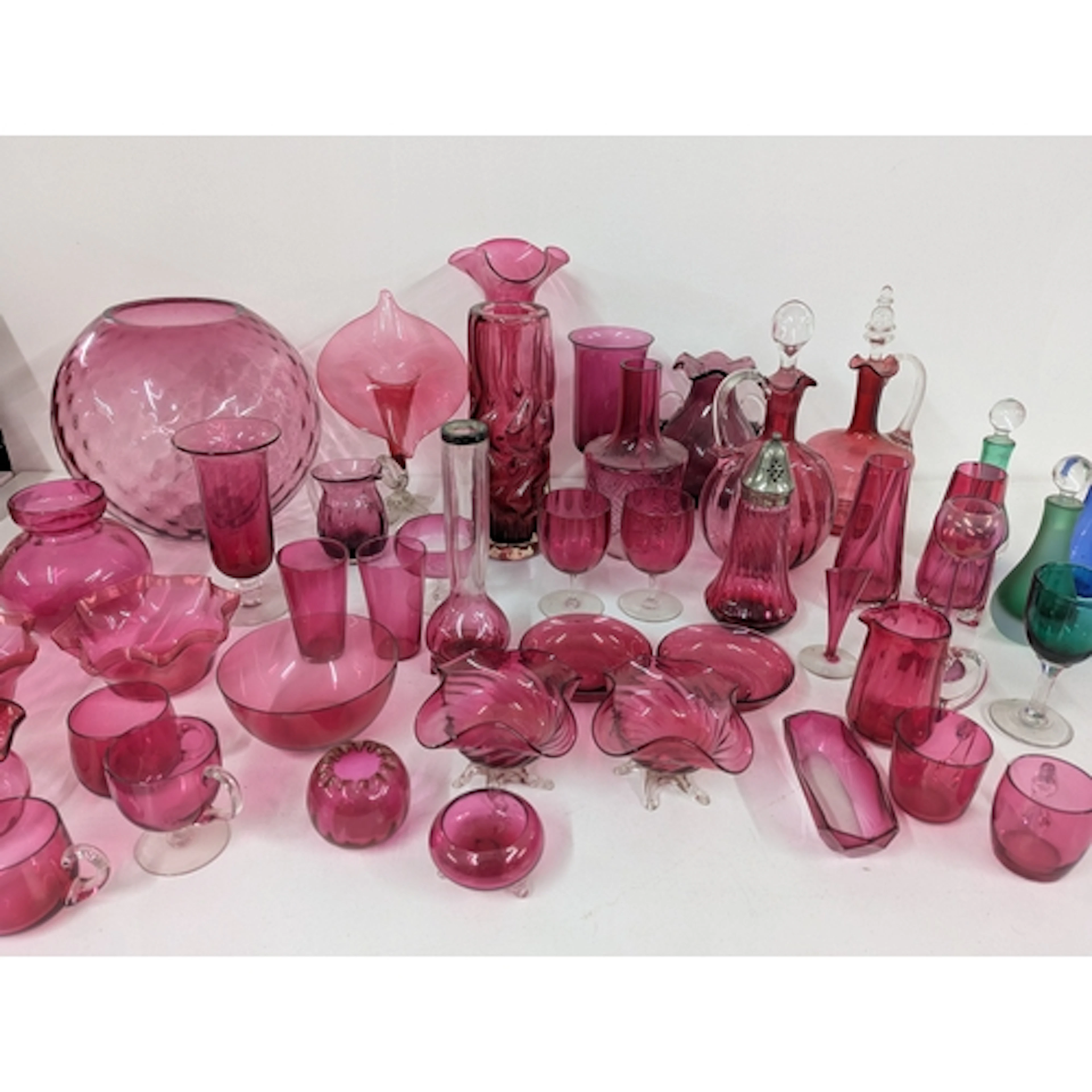 Glassware to include mainly Victorian Cranberry coloured gla...