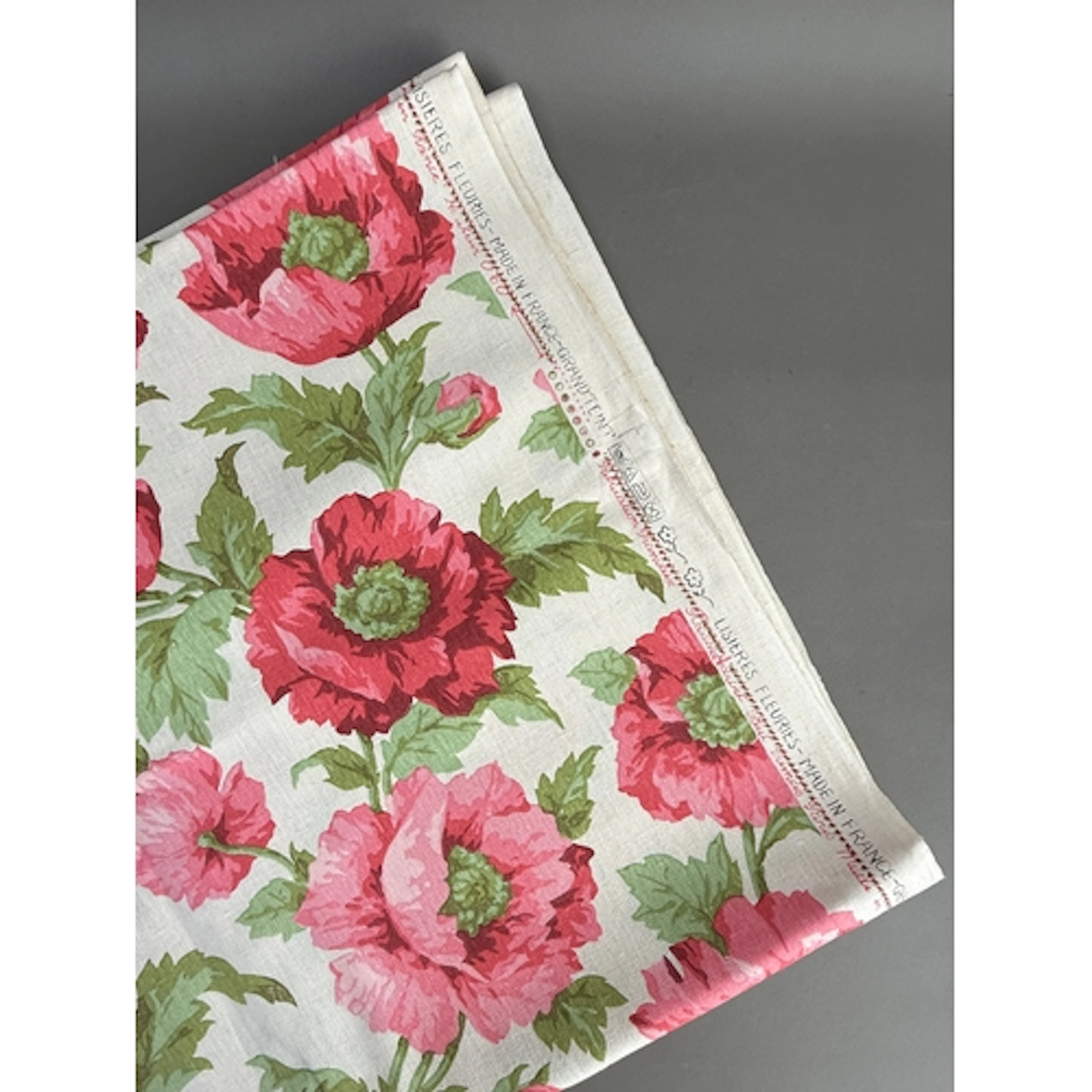 Approx 17m Lisieres Fleuries Poppy fabric, vintage style, 10...