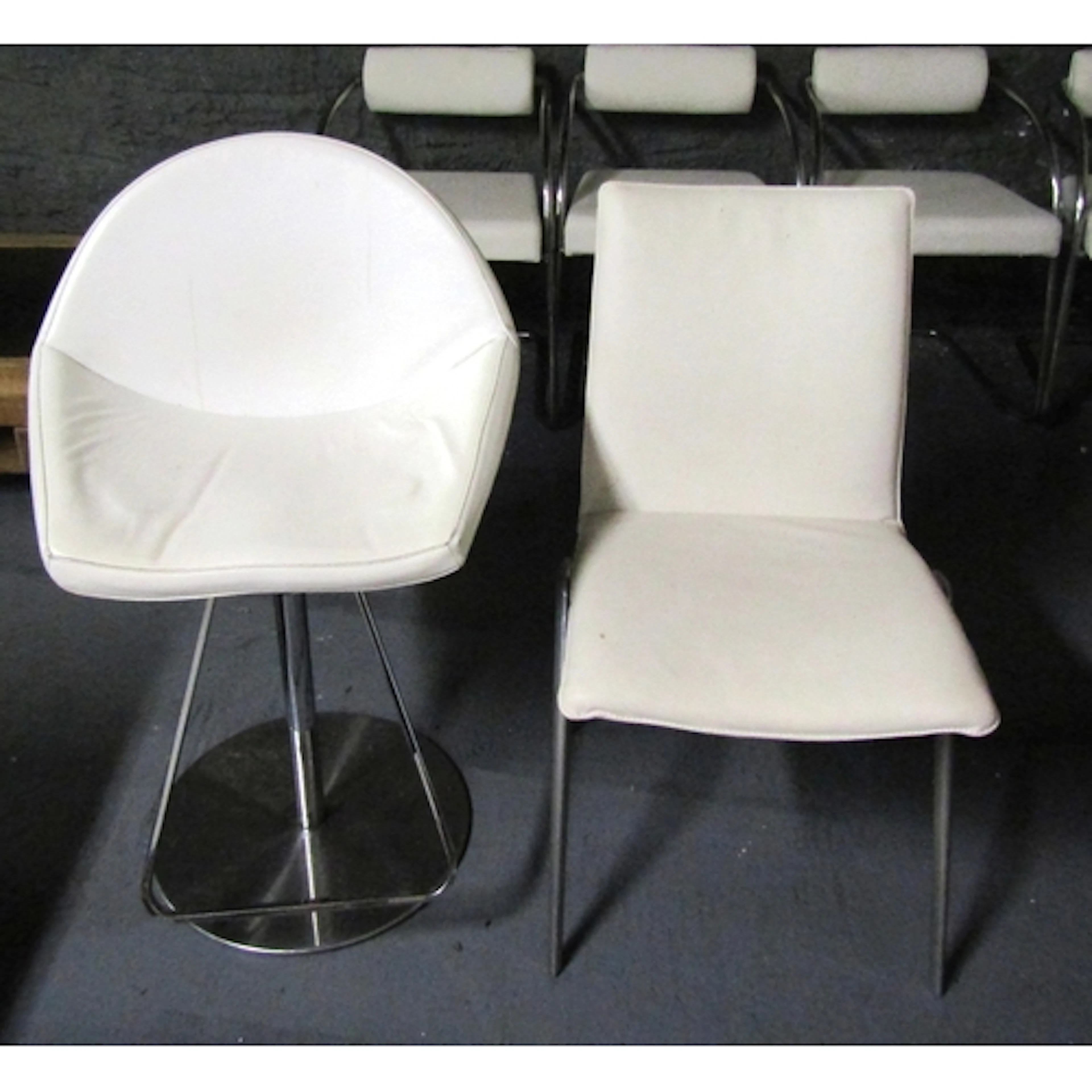 Modern Upholstered Kitchen Stool Chrome Plated Base and Mode...