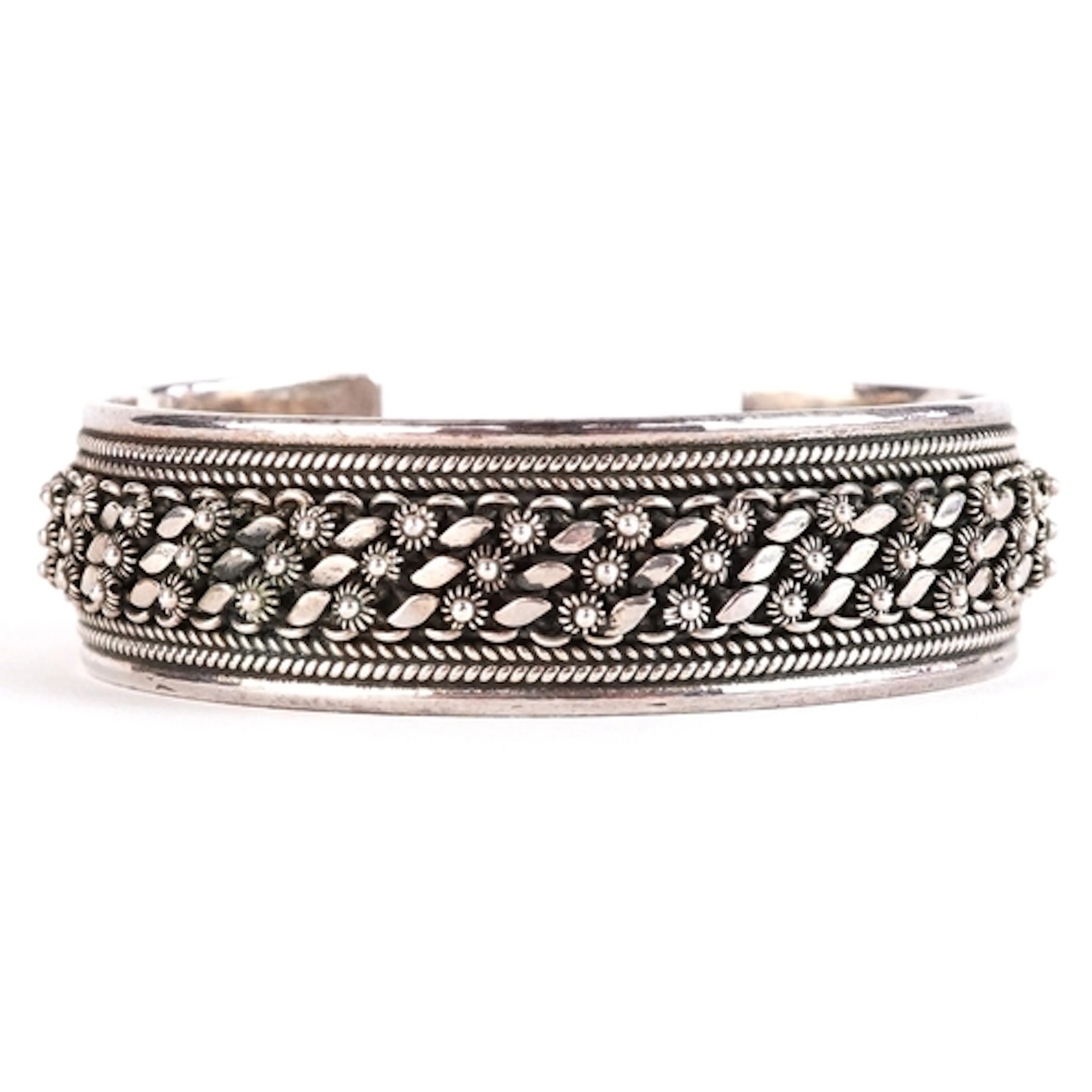 Middle Eastern design sterling silver bangle, 6.7cm wide, 45...