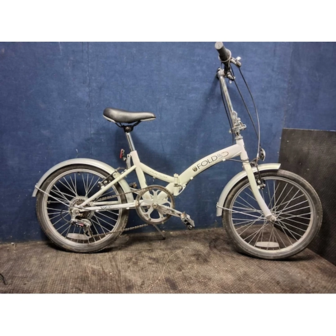 A SAXON 'FOLD-UP' FOLDING BIKE with six-speed Shimano gears,...