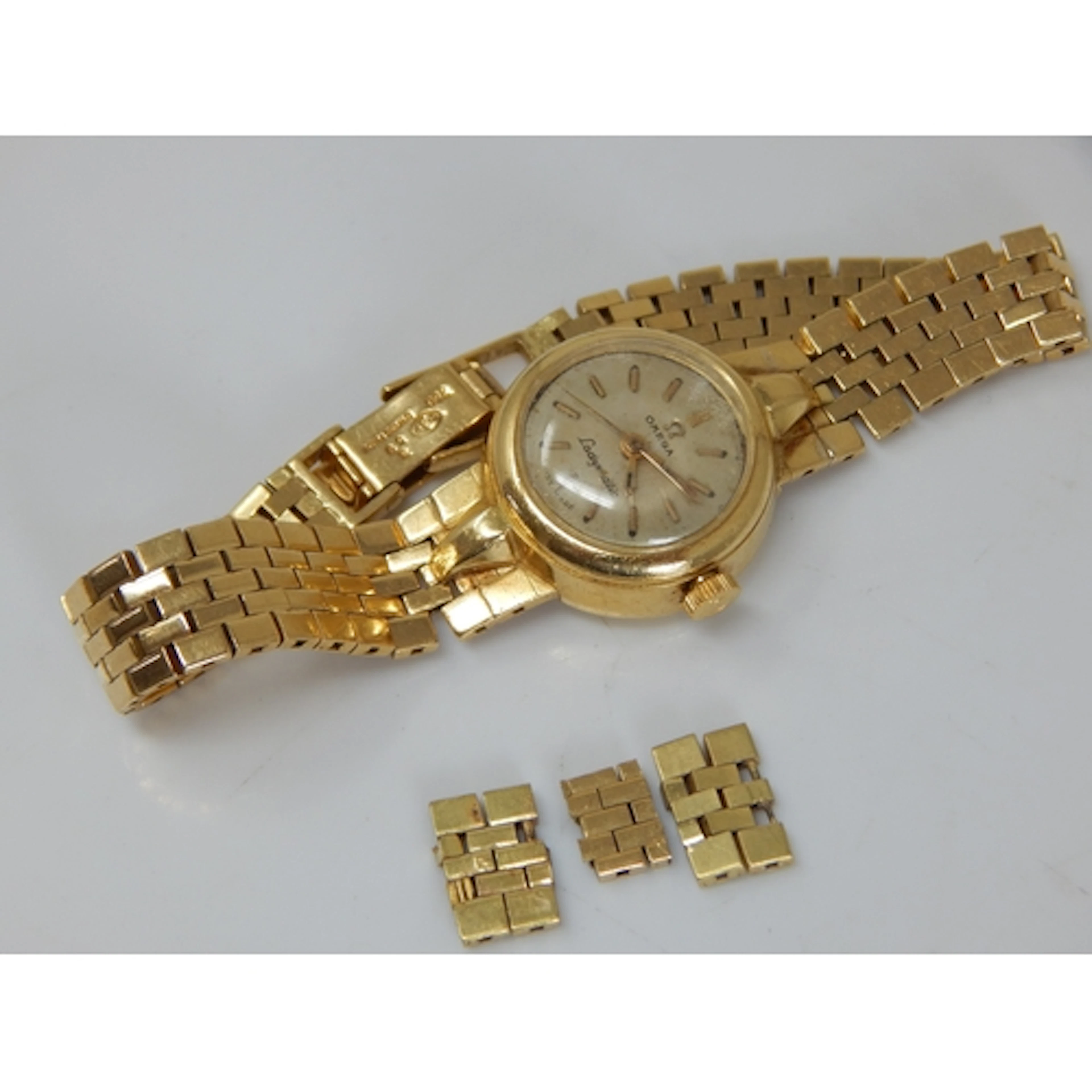 18ct Gold Ladies Omega Ladymatic Wristwatch on 18ct Gold Bra...