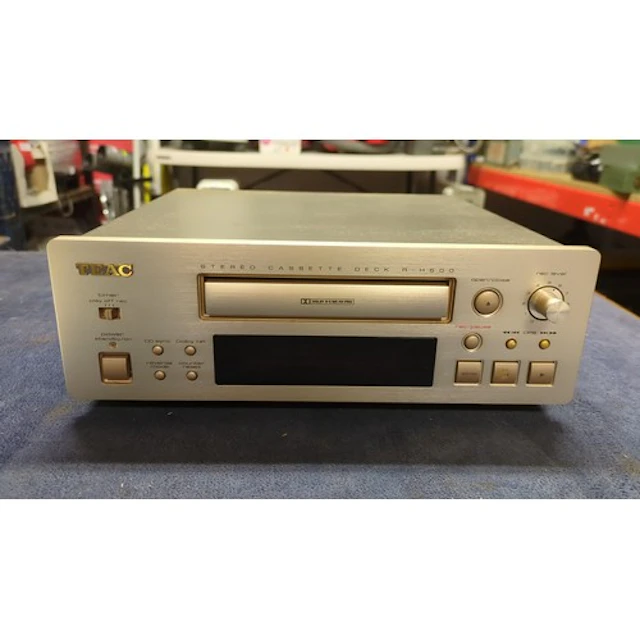 TEAC R-H500 stereo cassette deck with auto-reverse, Dolby B/...