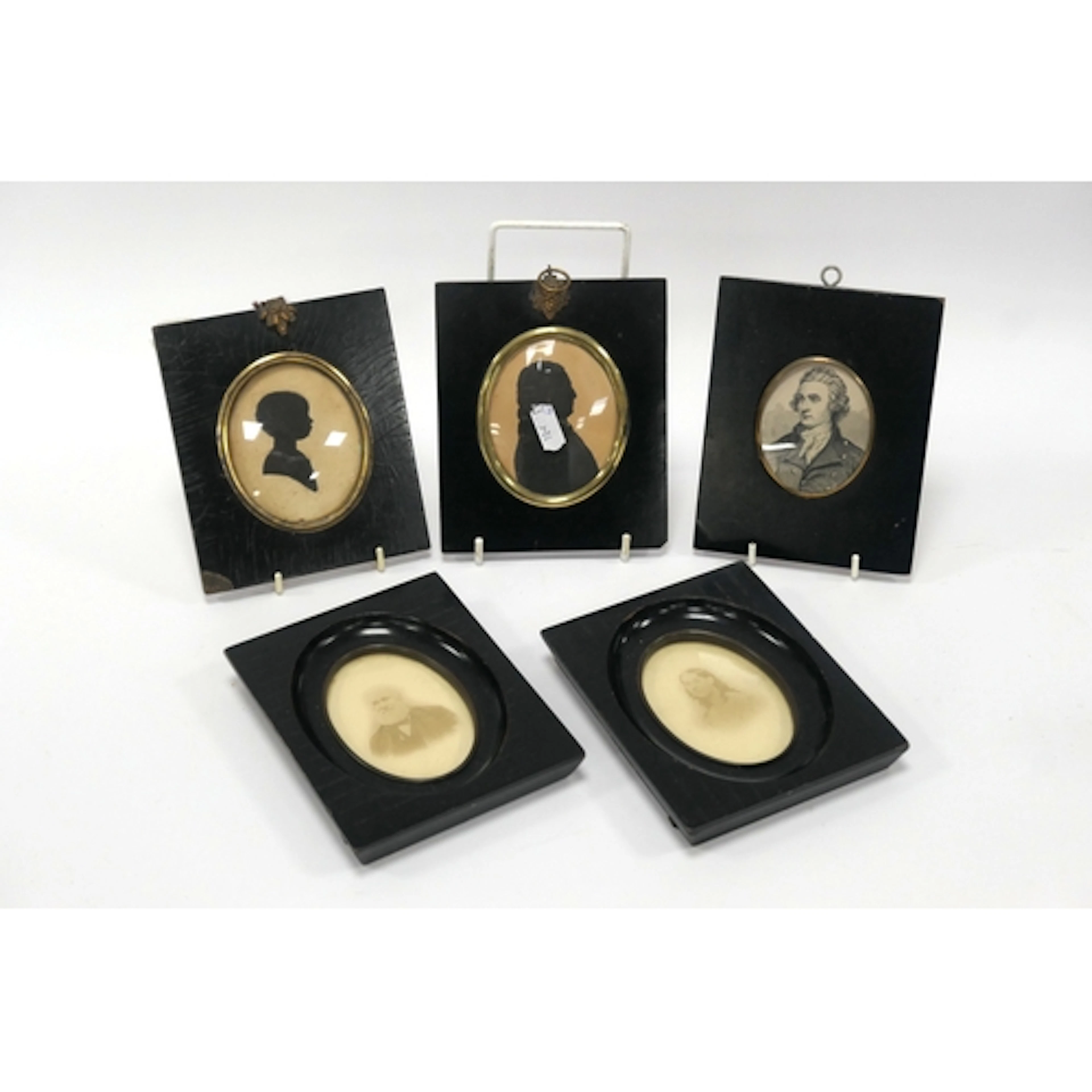 Two XIX Century Silhouettes Miniatures, depicting a gentlema...