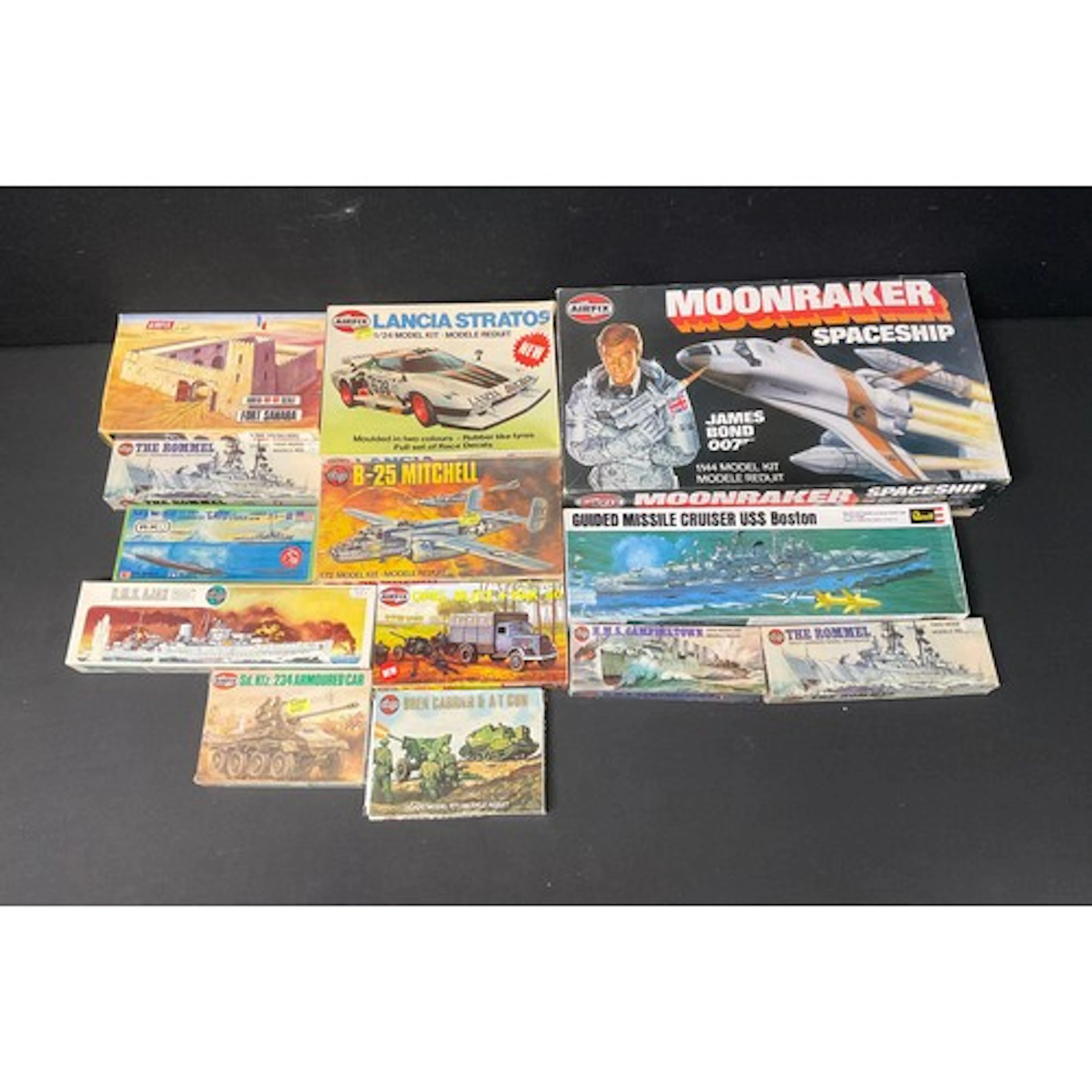 Airfix - A quantity of boxed Airfix models, to include 1703 ...