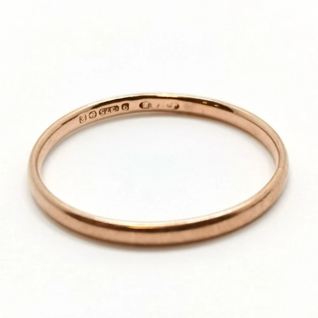 Antique 9ct Hallmarked rose gold band ring - size P & 1g